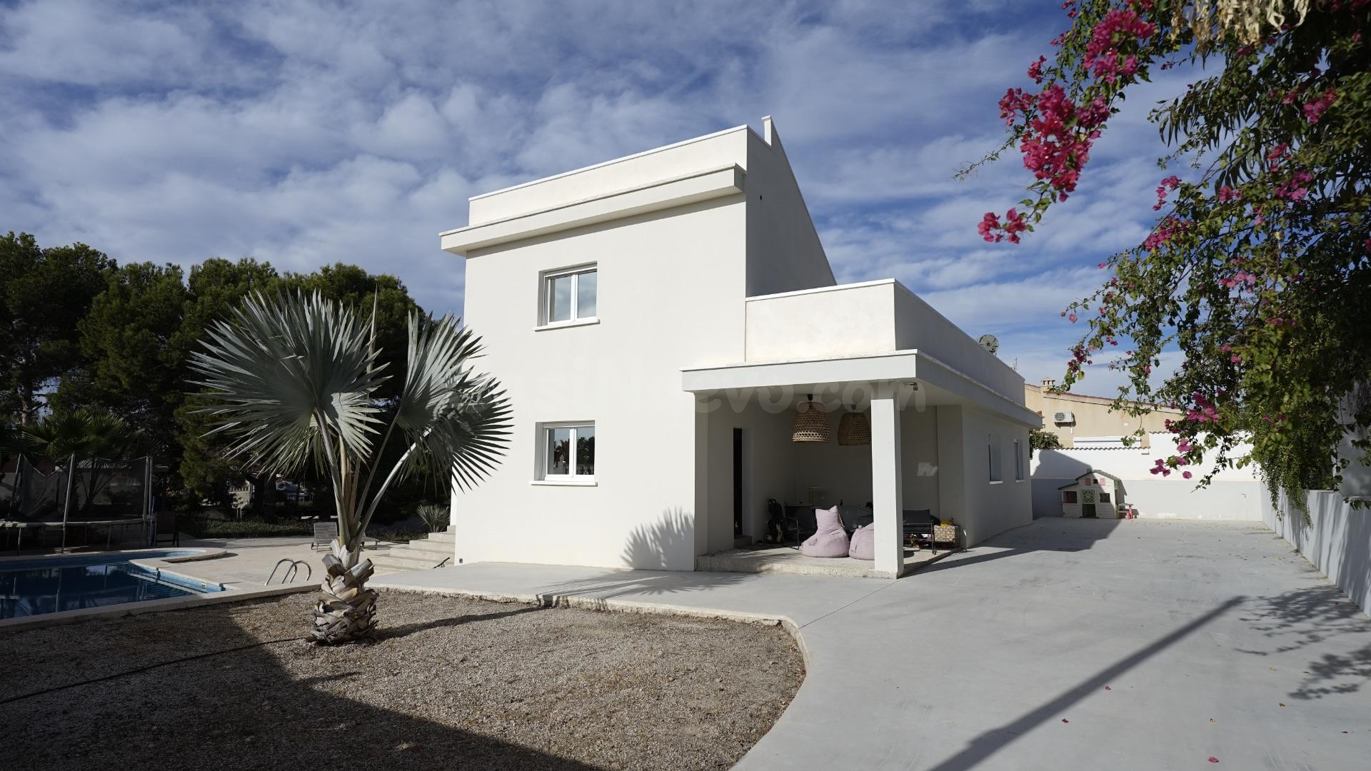 Magnifica villa con gran parcela - foto 3