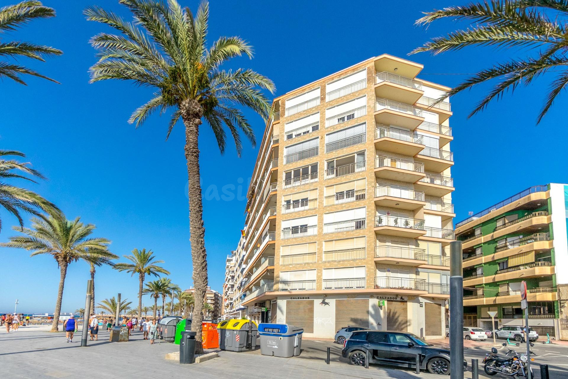 Espectacular apartamento reformado con vistas al mar