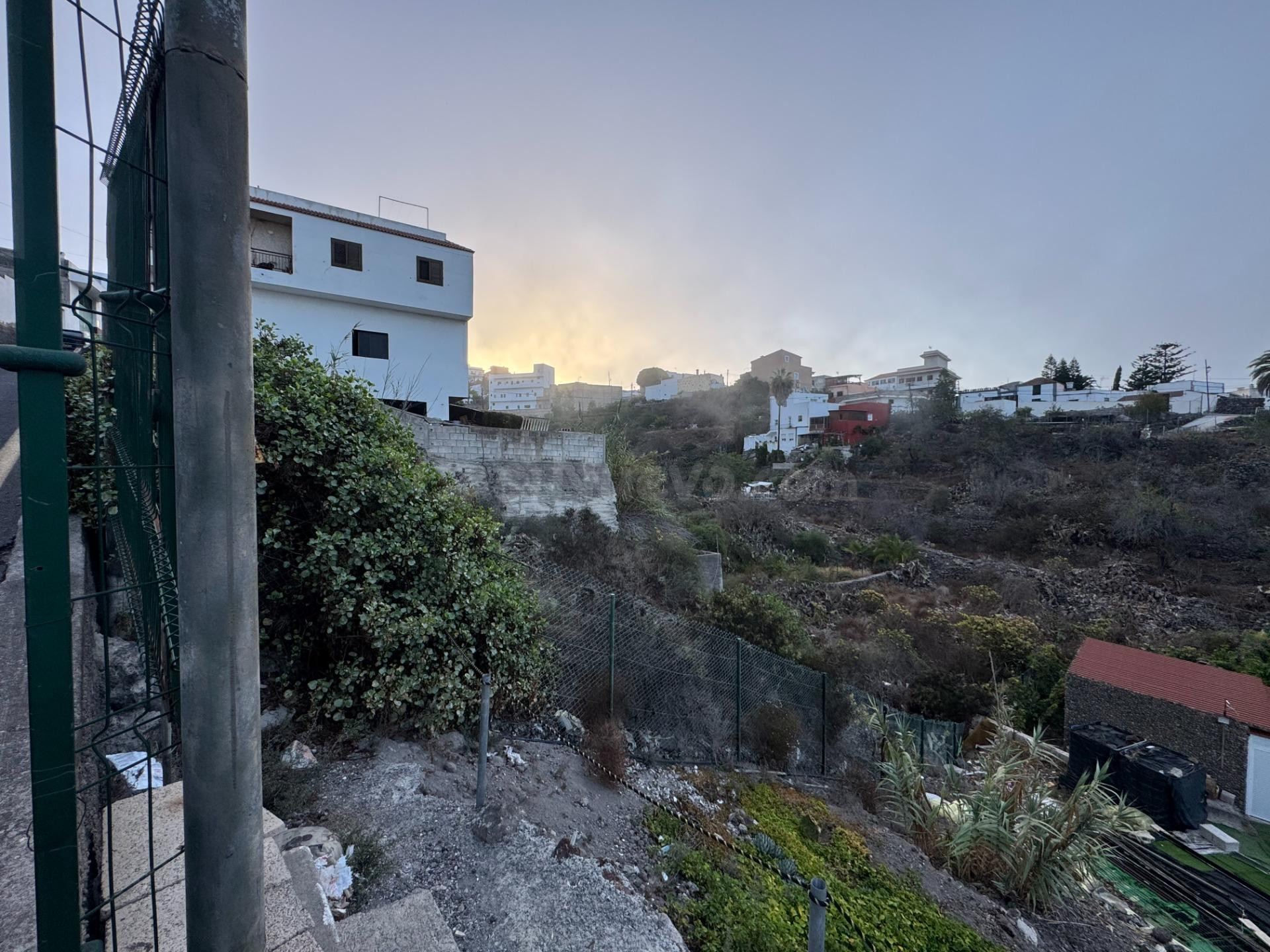 Terreno urbano de 715 m2 en Chío — Ideal para construir apartamentos o una vivienda exclusiva