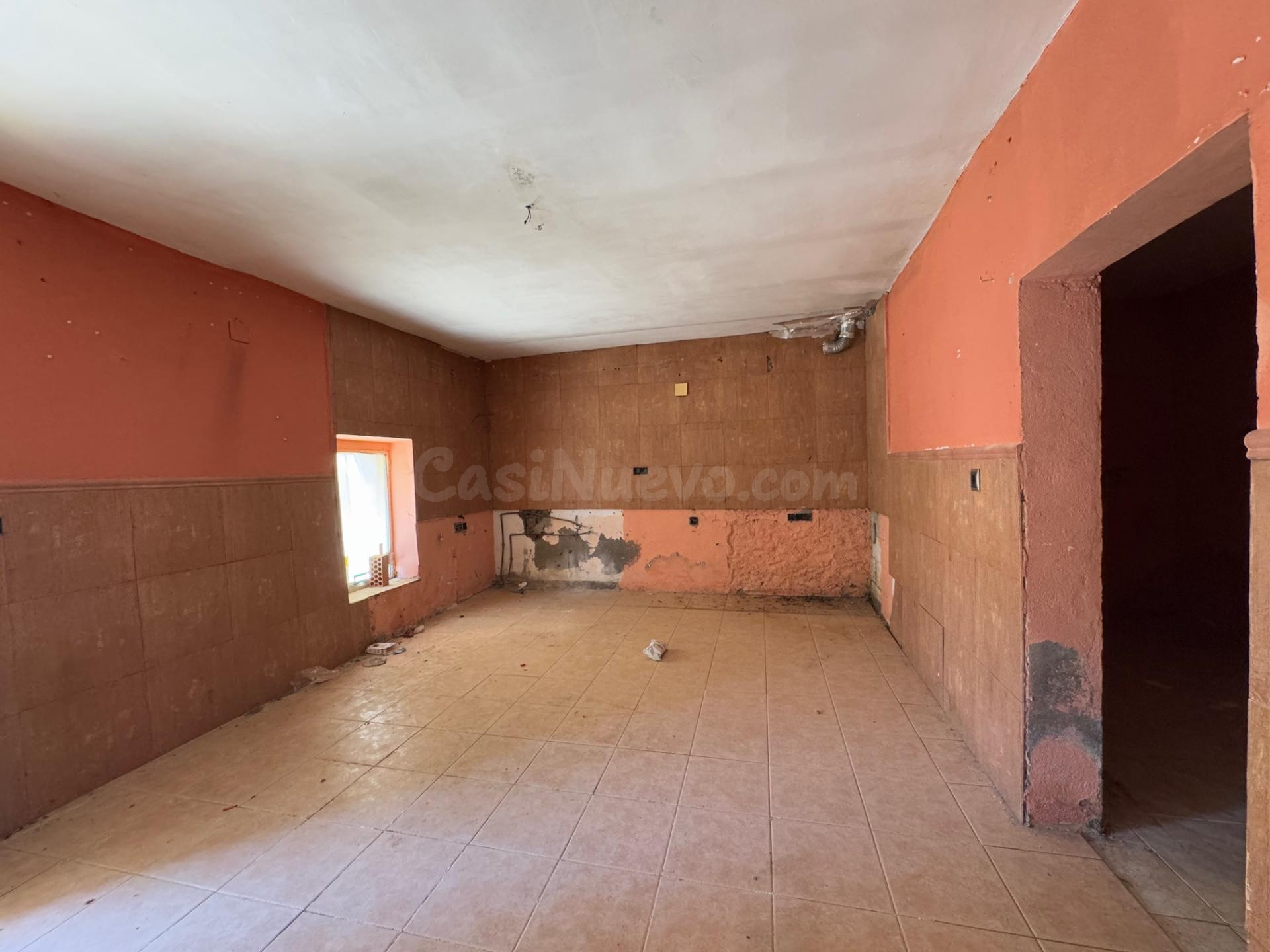 SE VENDE ALMACEN EN LOGROSAN - foto 2