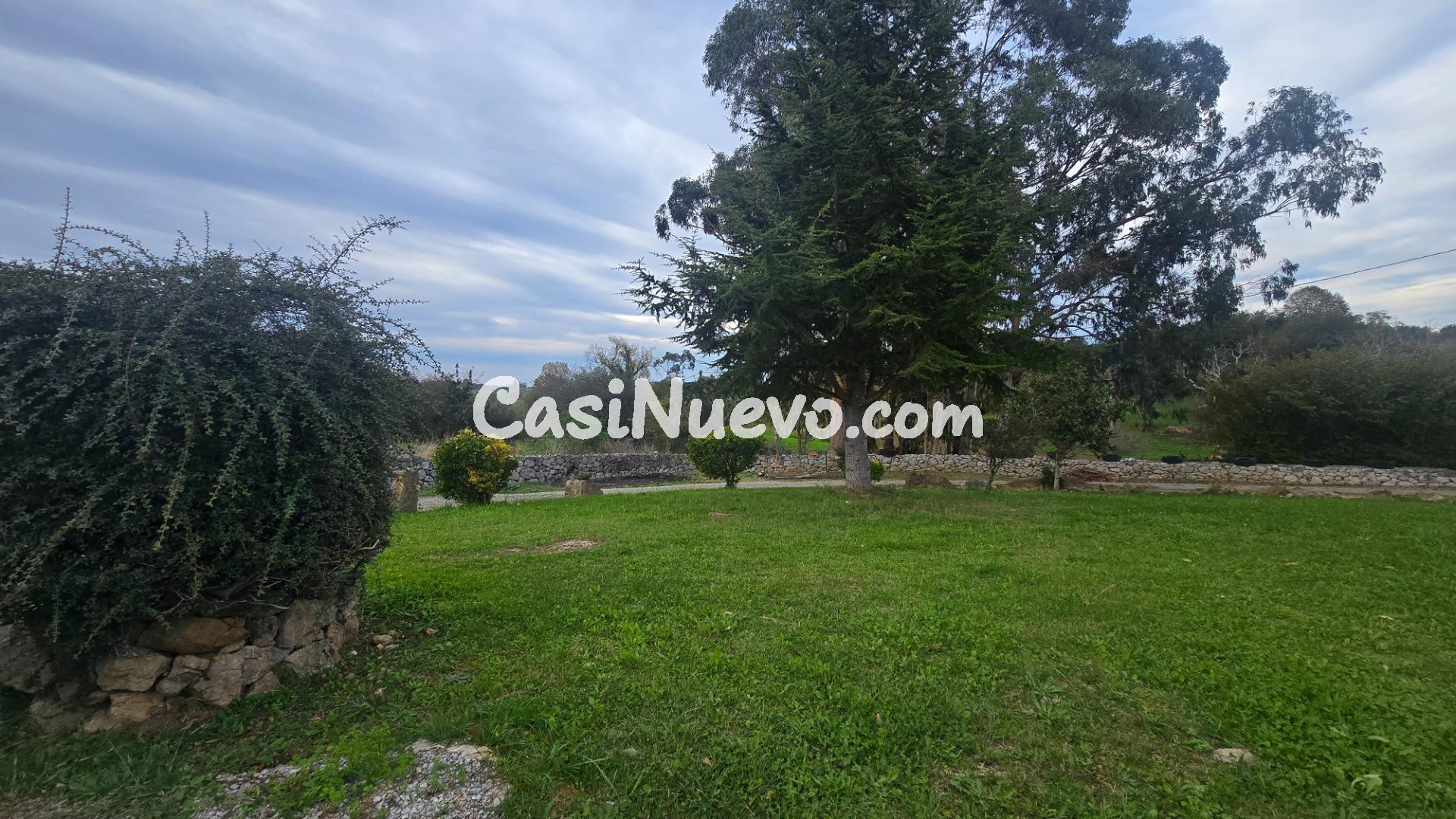 CASA CON DOS VIVIENDAD INDEPENDIENTES, TERRENO Y VISTAS A LO - foto 4