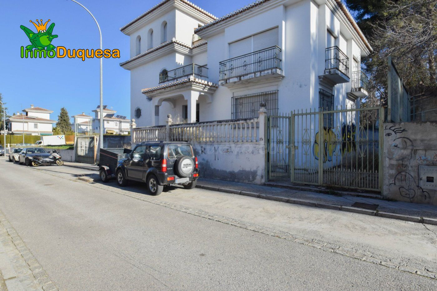INVERSION PARA NEGOCIO en la entrada de Huetor Vega: CASA co - foto 4