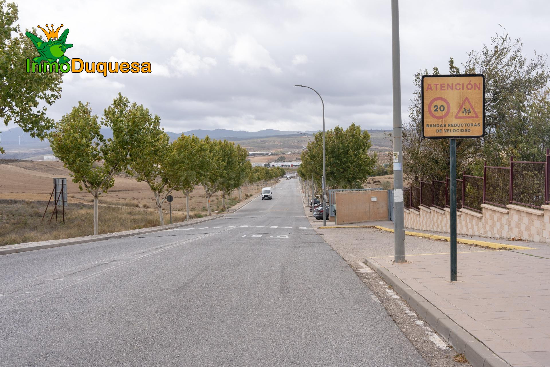 Solar urbano en Urb. "CAÑADAS DEL PARQUE" - foto 4