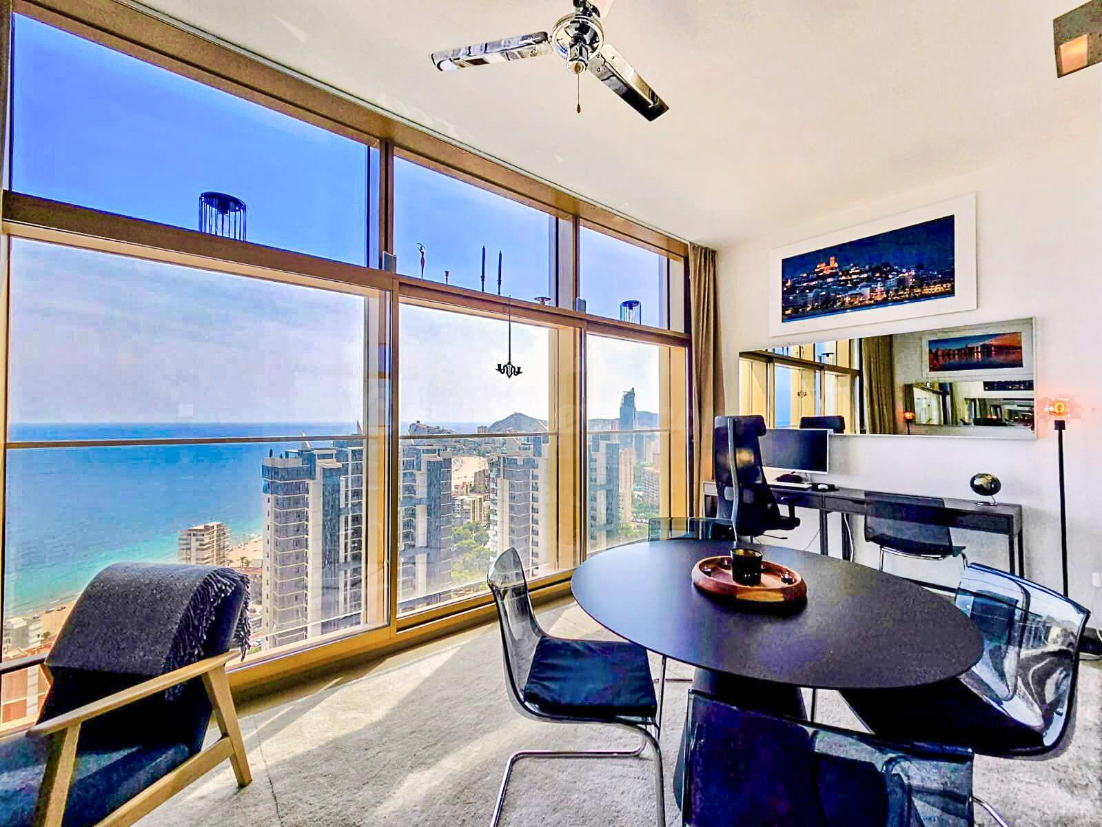 Apartamento de lujo en Playa Poniente de Benidorm - foto 3
