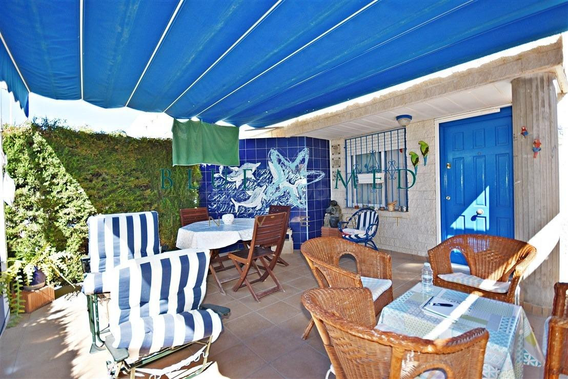 DÚPLEX CON AMPLIA TERRAZA EN RESIDENCIAL CON PISCINA