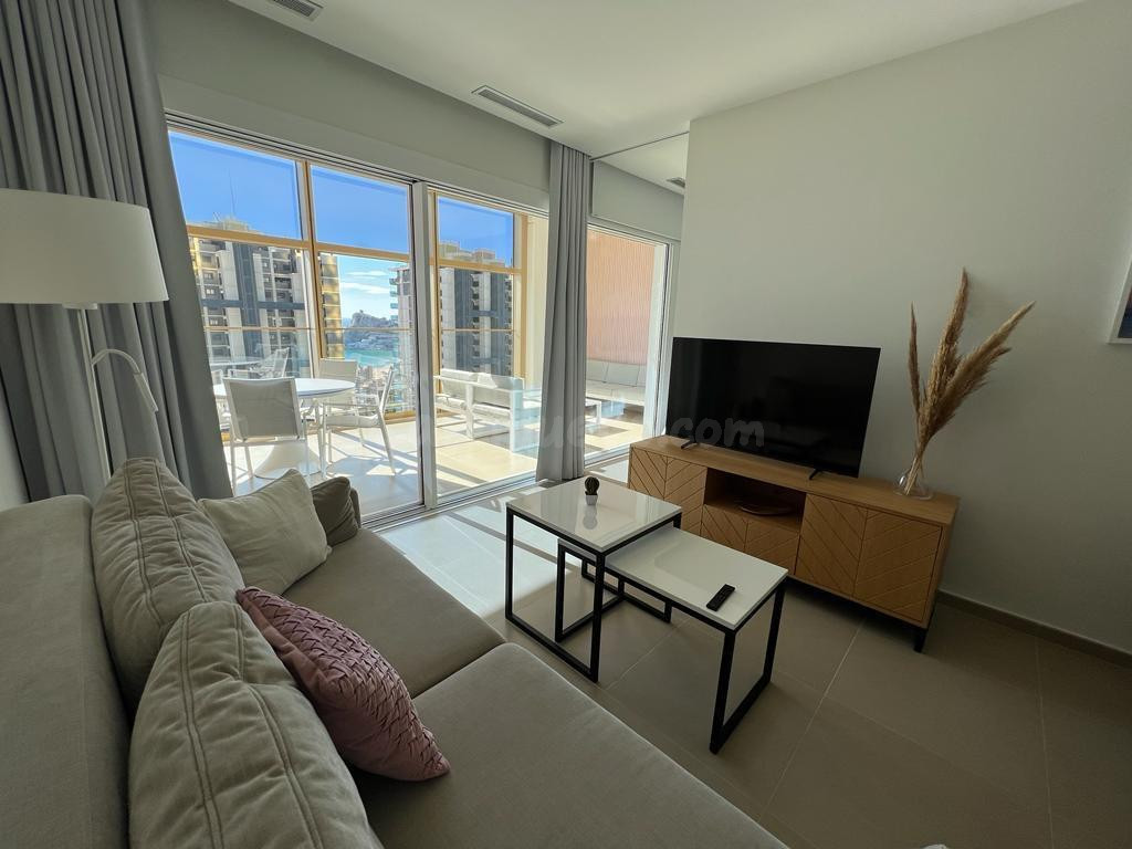 SE ALQUILA UN PISO EN INTEMPO, BENIDORM - foto 4