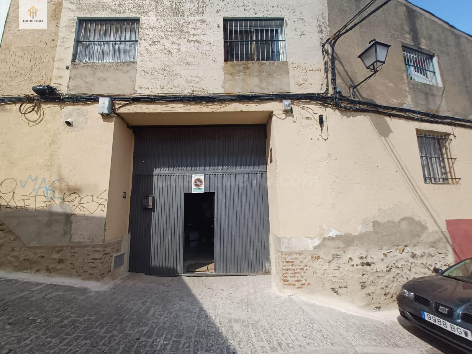 Se VENDE nave en zona PARTE ANTIGUA