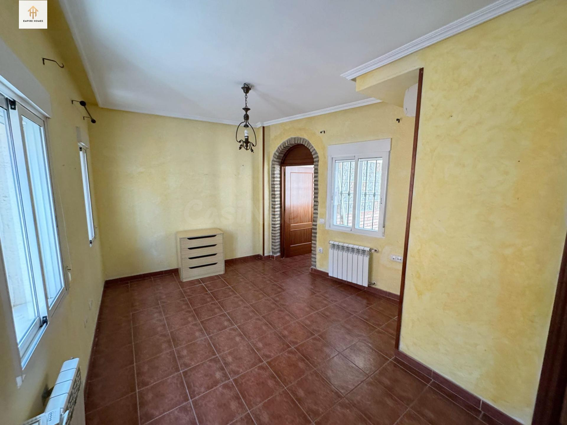 🏡 Adosado con patio privado en Parte Antigua de Cáceres, EN  - foto 2