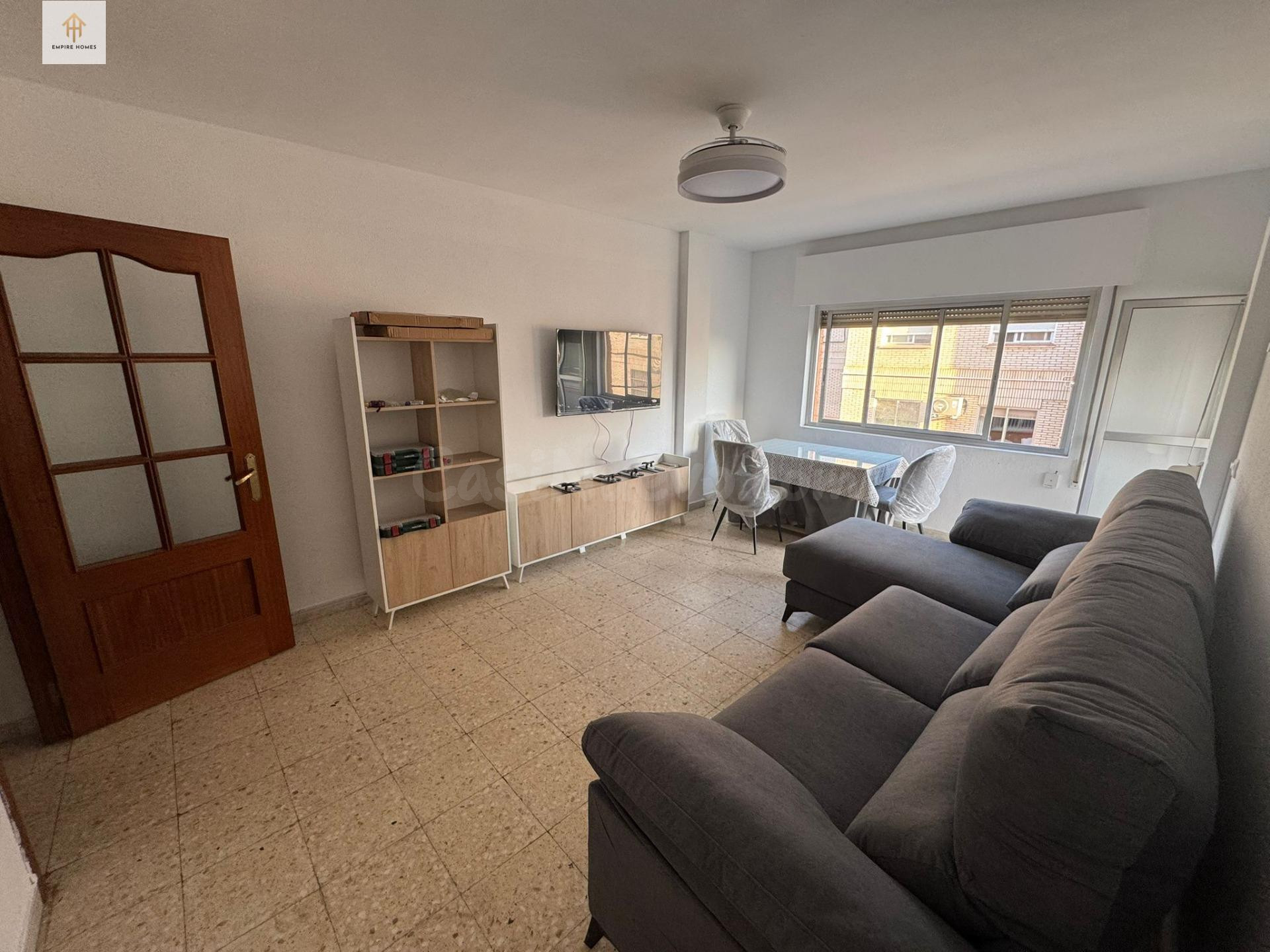Amplio Piso en Venta y Alquiler en la Zona de ANTONIO HURTAD