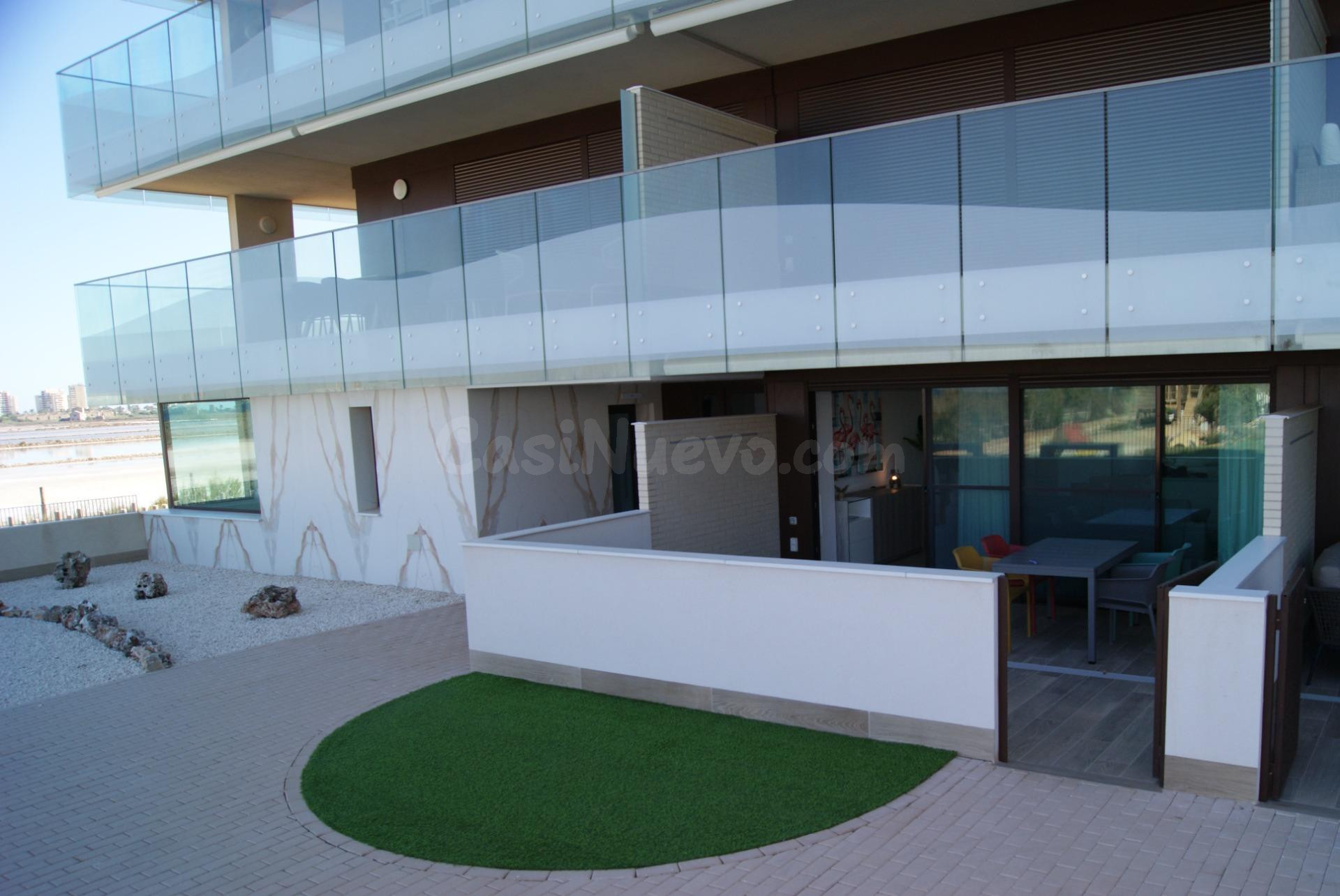 Apartamento vacacional en primera línea de mar ( precio a la semana) - foto 2