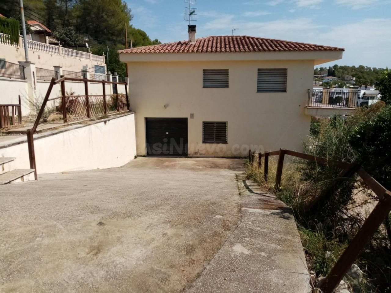 Casa Unifamiliar con Garaje