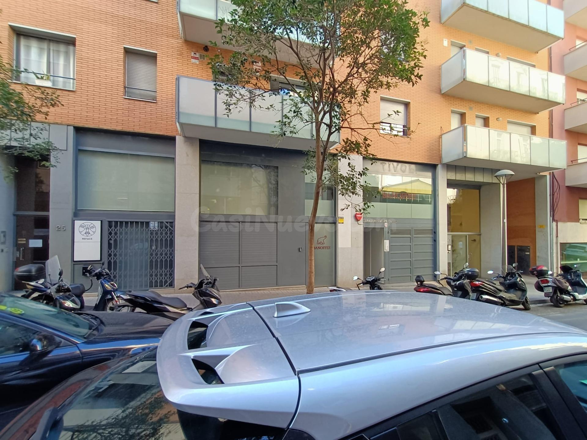 OFICINA EN SANT GERVASI - GALVANY - foto 2