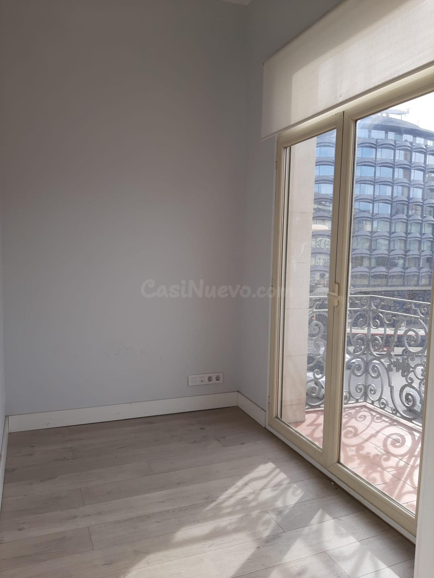 OFICINA EN ALQUILER, EN BARCELONA - foto 2