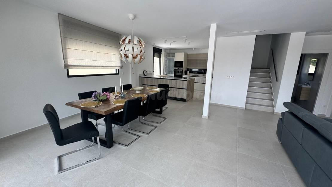 EXCLUSIVA Villa Obra Nueva La Marina El Pinet LLAVE EN MANO - foto 4