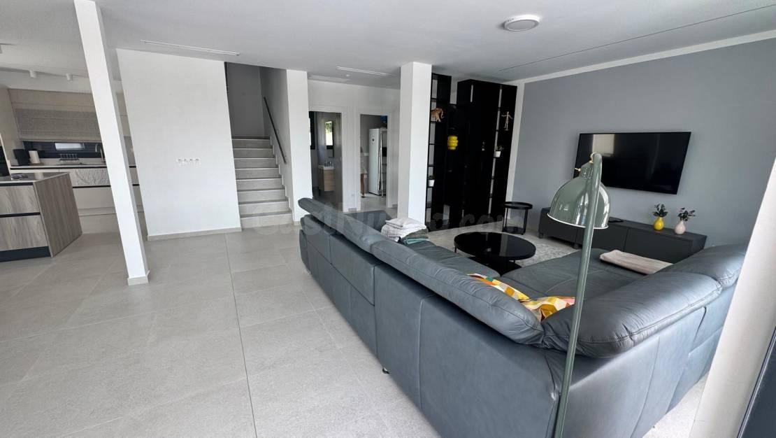 EXCLUSIVA Villa Obra Nueva La Marina El Pinet LLAVE EN MANO - foto 5