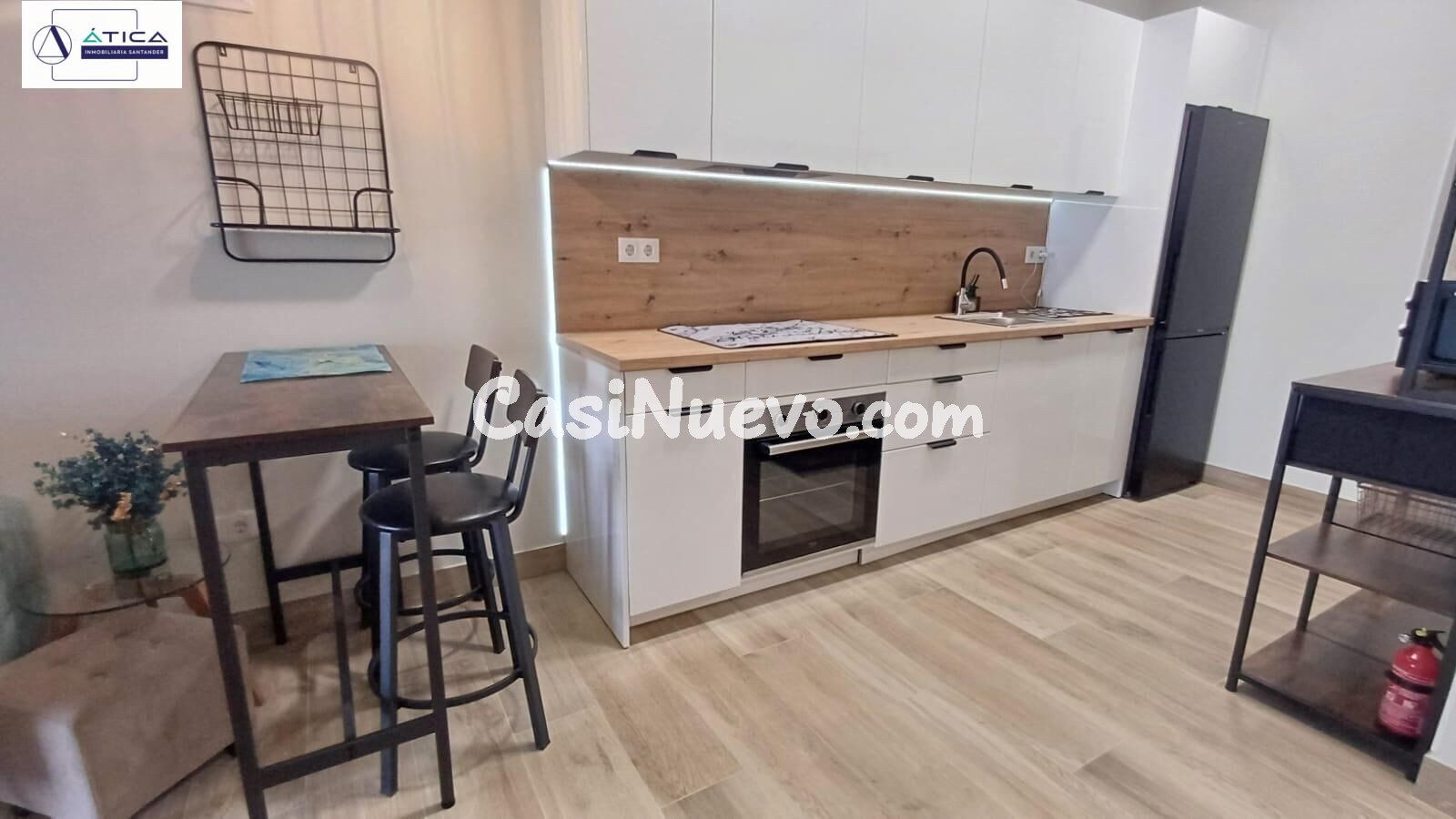 Local reformado en Mortera - foto 16