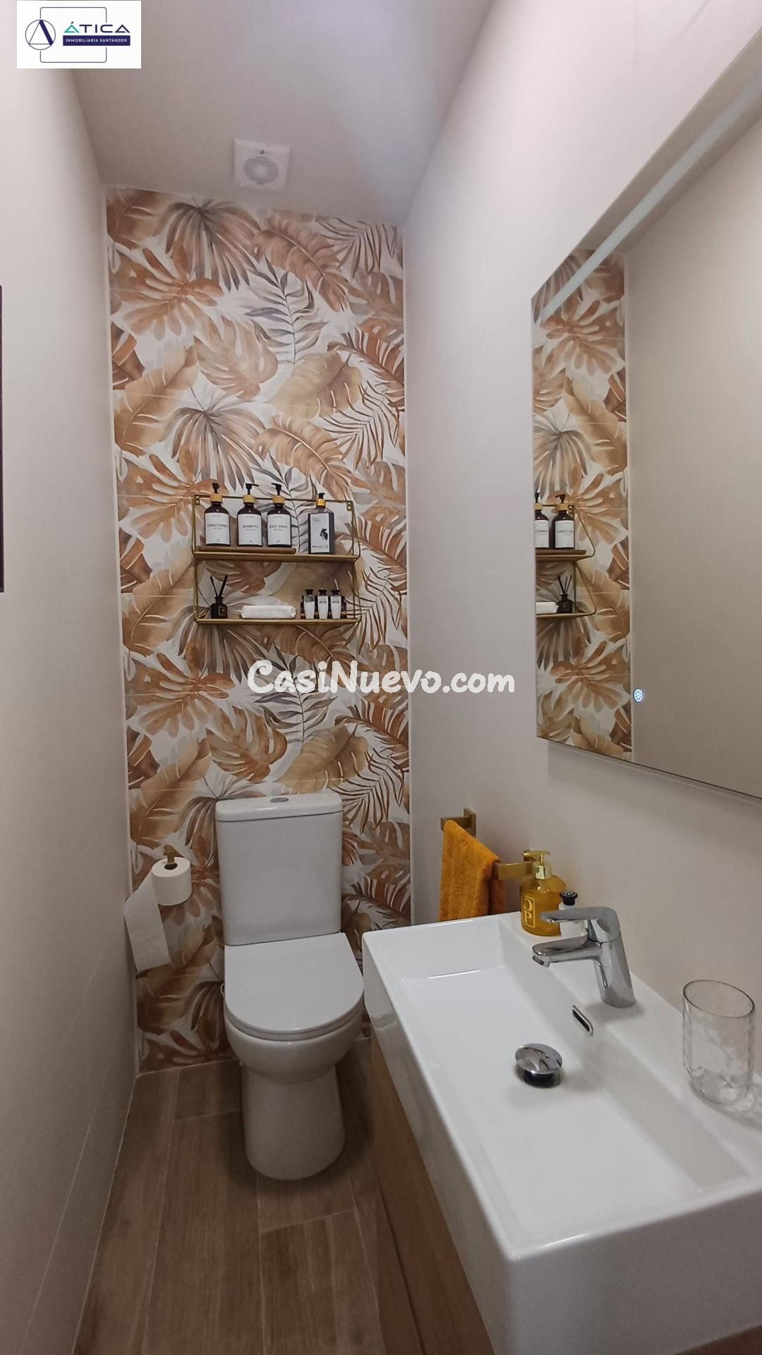 Local reformado en Mortera - foto 32