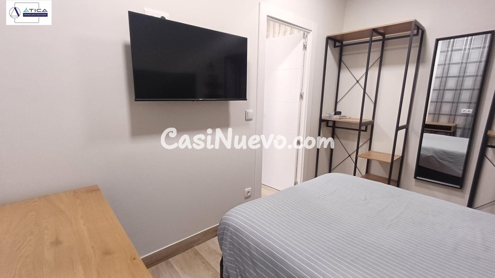 Local reformado en Mortera - foto 37