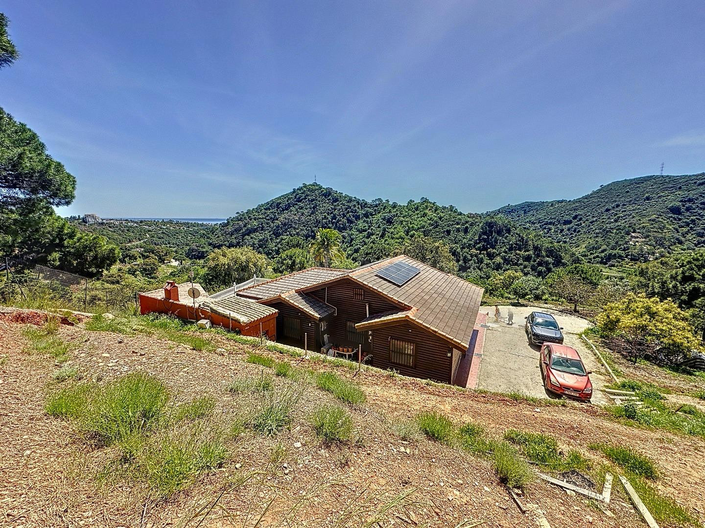 Hermosa casa en el campo, con vistas espectaculares al mar y la montaña. - foto 4