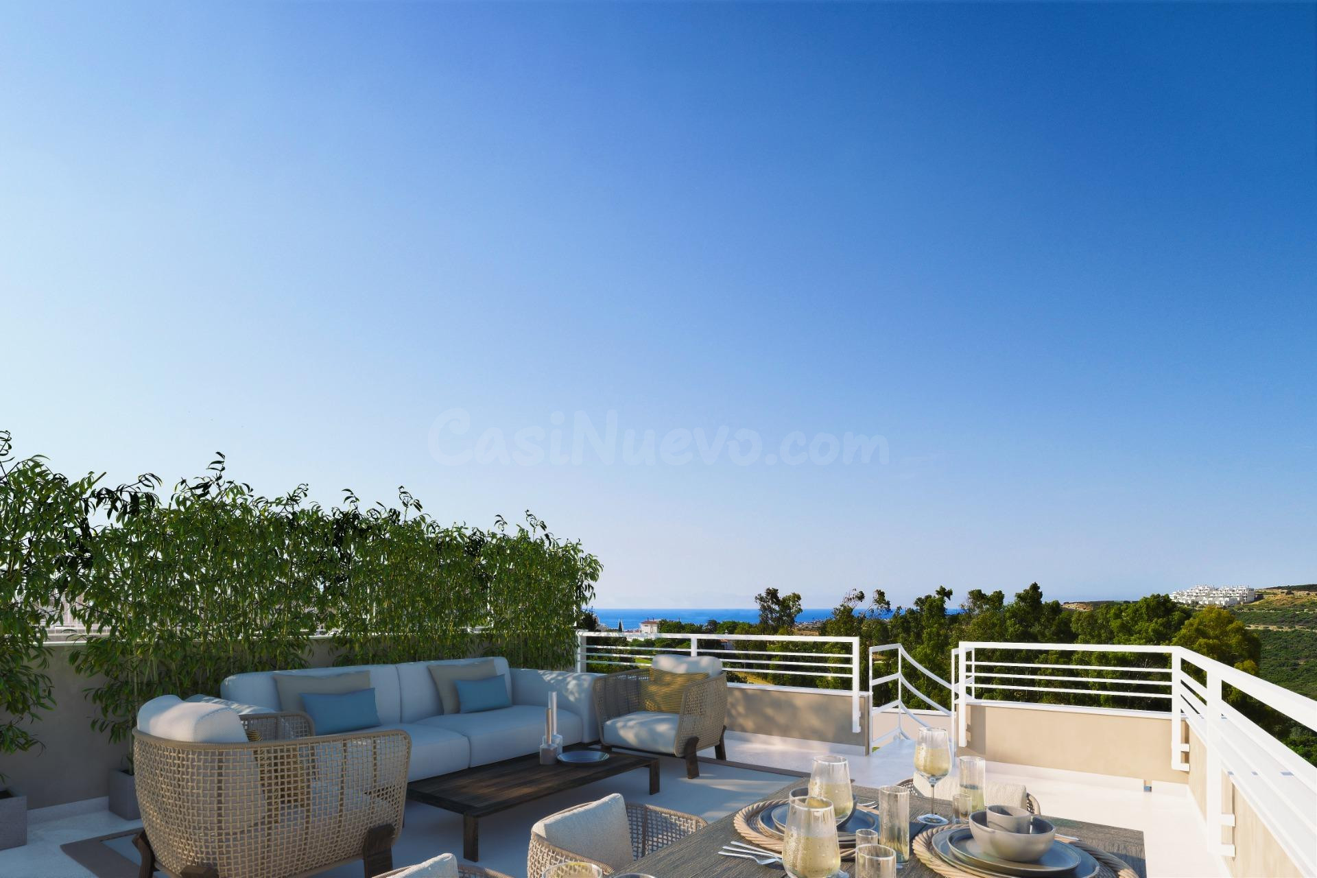 Apartamentos y áticos a estrenar en primera línea de Golf - foto 2