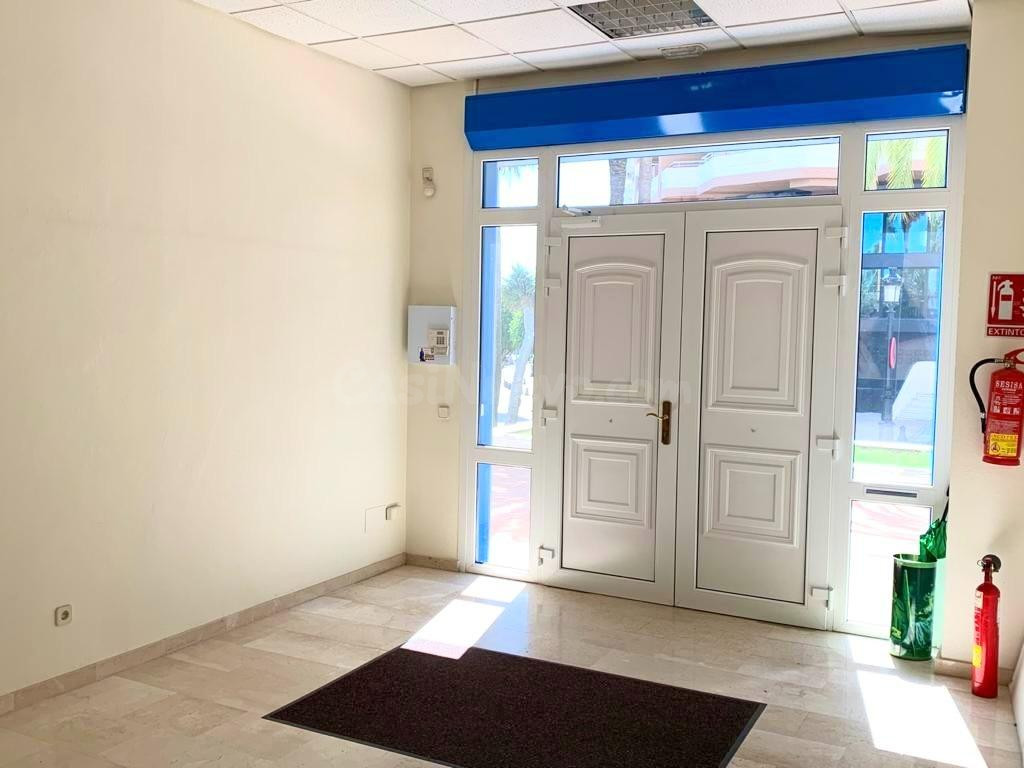 Oportunidad de Inversión en el Corazón de Marbella! - foto 2