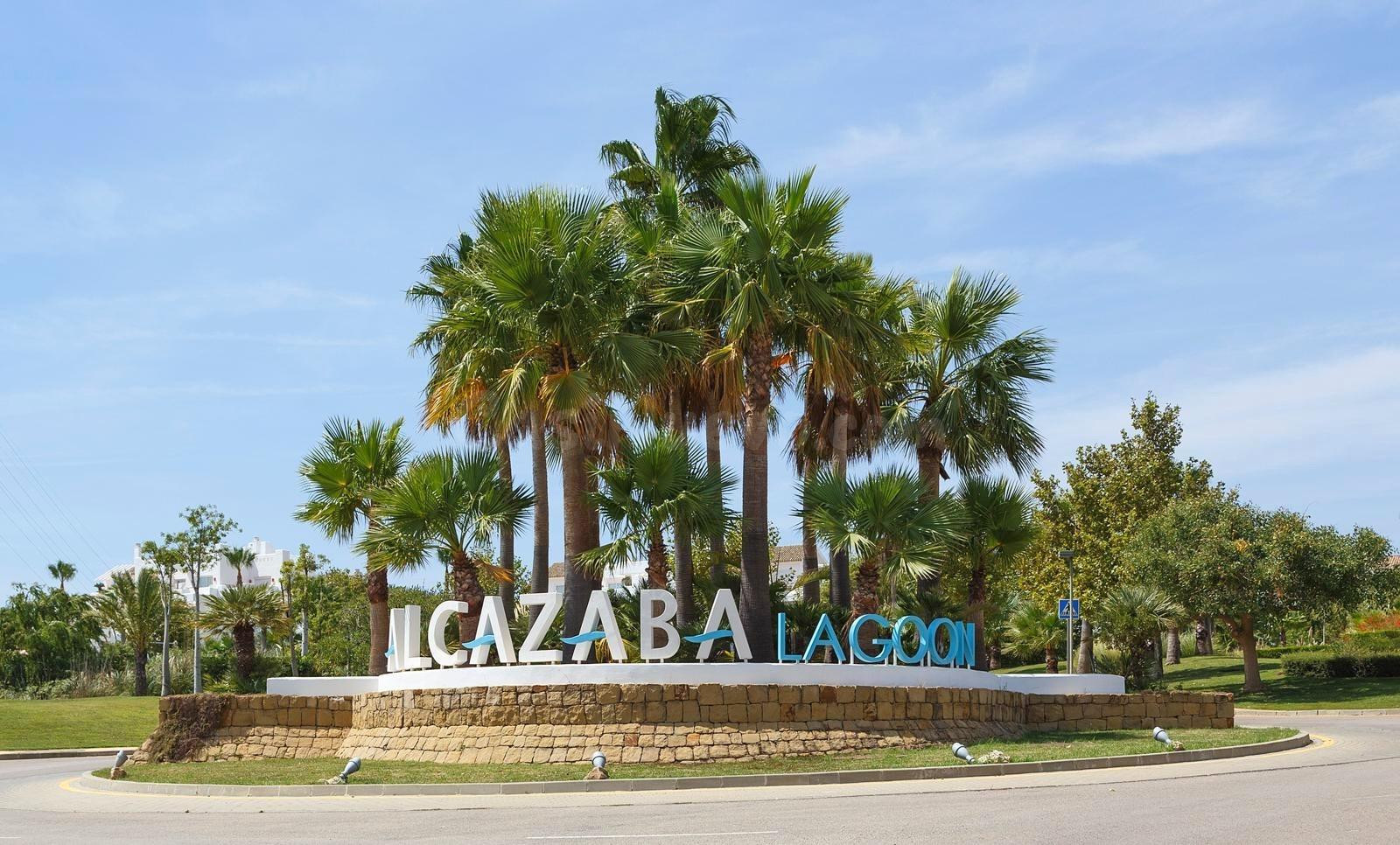 EXCLUSIVO APARTAMENTO EN PLANTA BAJA EN ALCÁZABA LAGOON – CASARES - foto 3