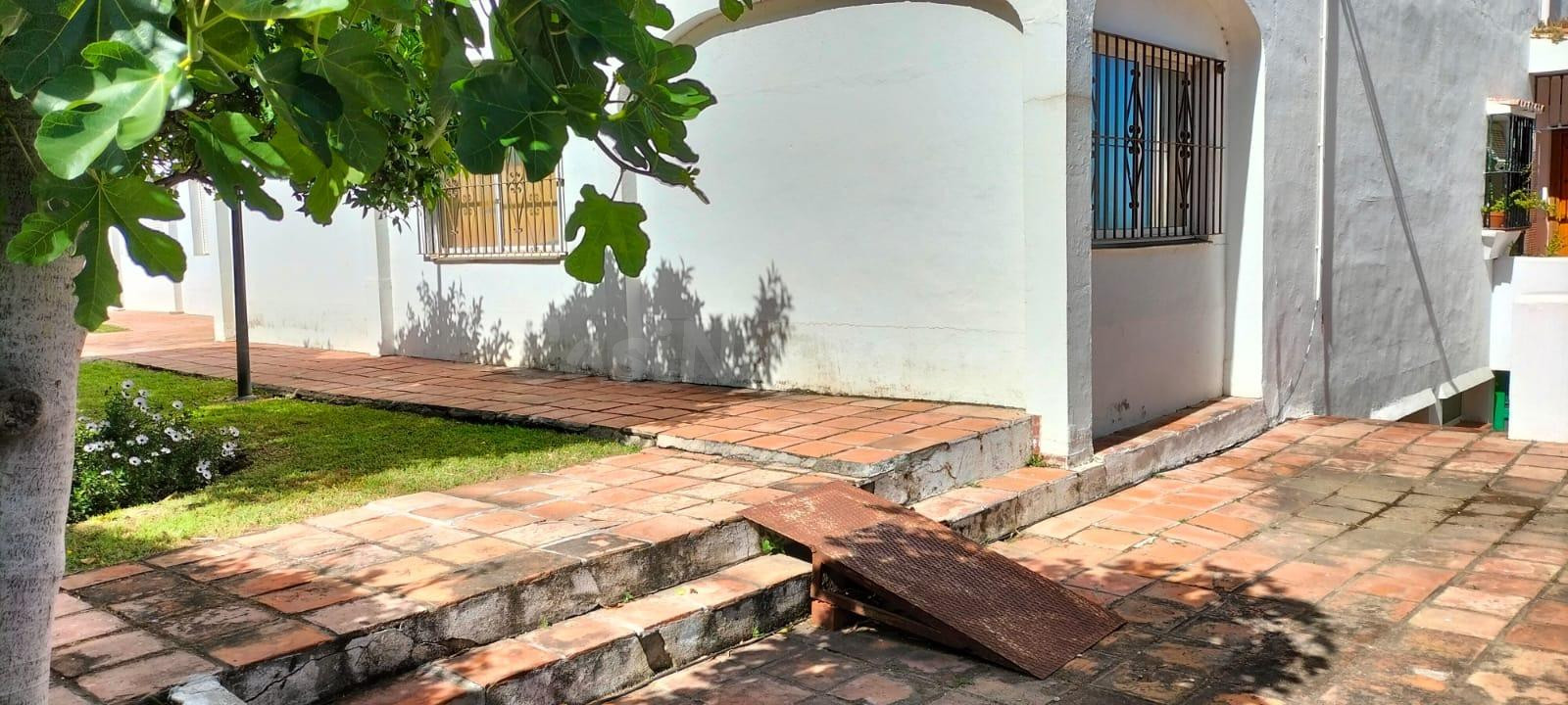 OPORTUNIDAD ÚNICA: LOCAL CON POSIBILIDAD DE CAMBIO DE USO A  - foto 5