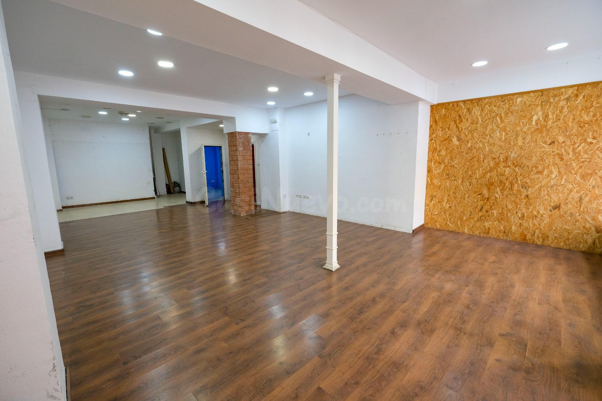 Local comercial en alquiler en el centro histórico - foto 4