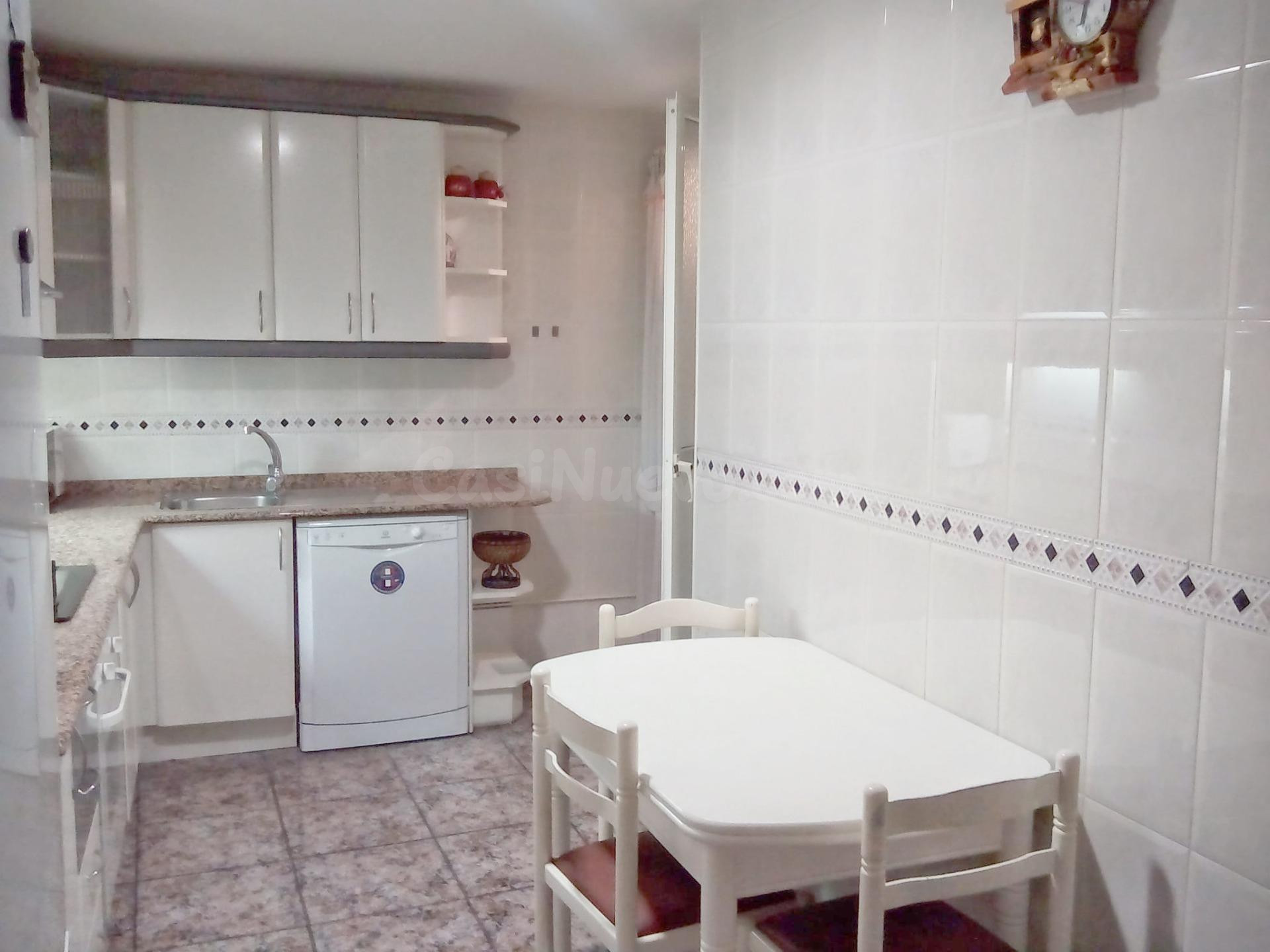 MARAVILLOSO Piso en Puente Tocinos. 3 dormitorios y Garaje Incluido - foto 3