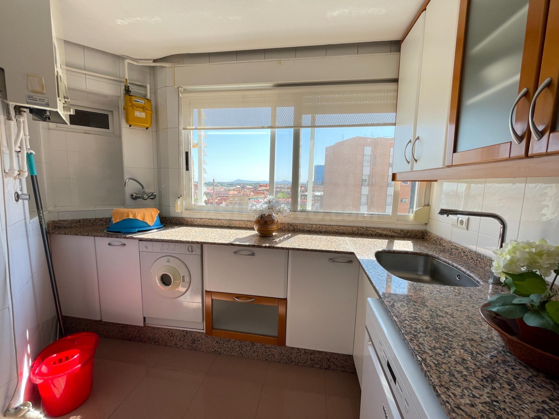 EXCELENTE Piso en el centro de Murcia - foto 2