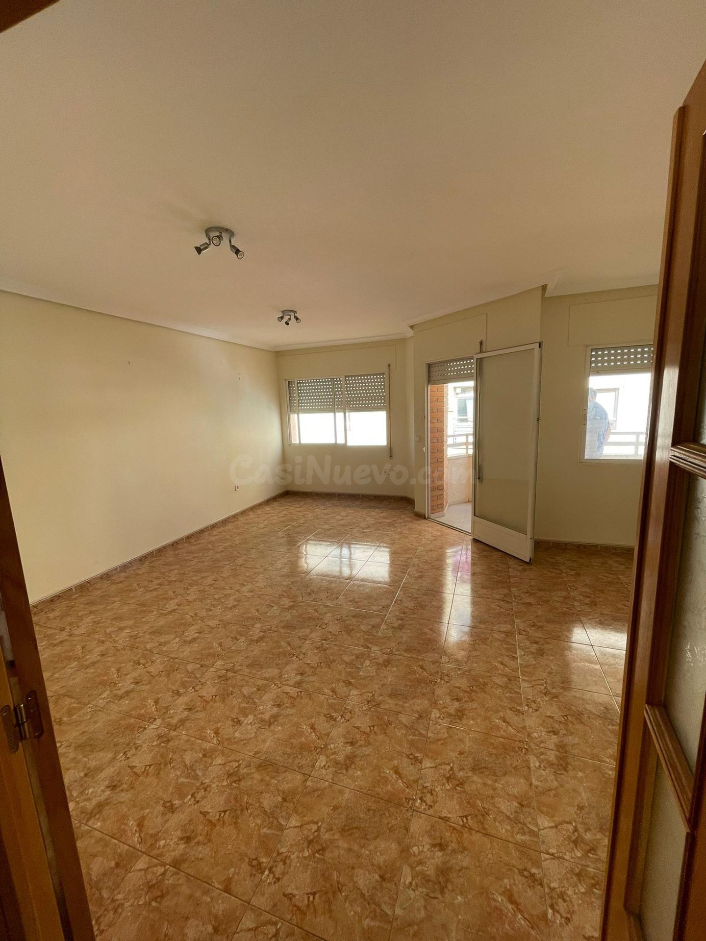 AMPLIO PISO en VENTA en el CENTRO de SAN PEDRO DEL PINATAR - foto 3