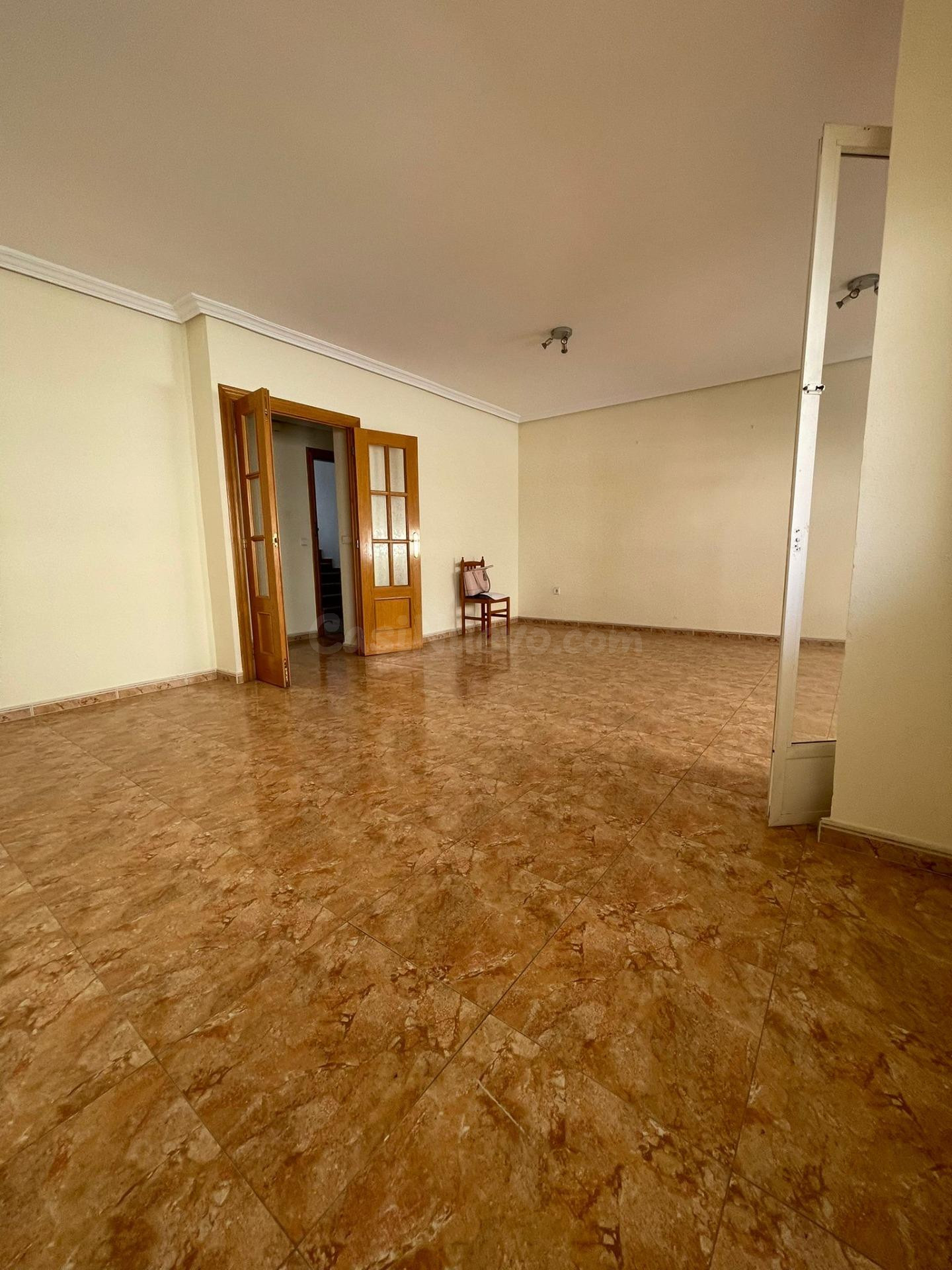 AMPLIO PISO en VENTA en el CENTRO de SAN PEDRO DEL PINATAR - foto 5