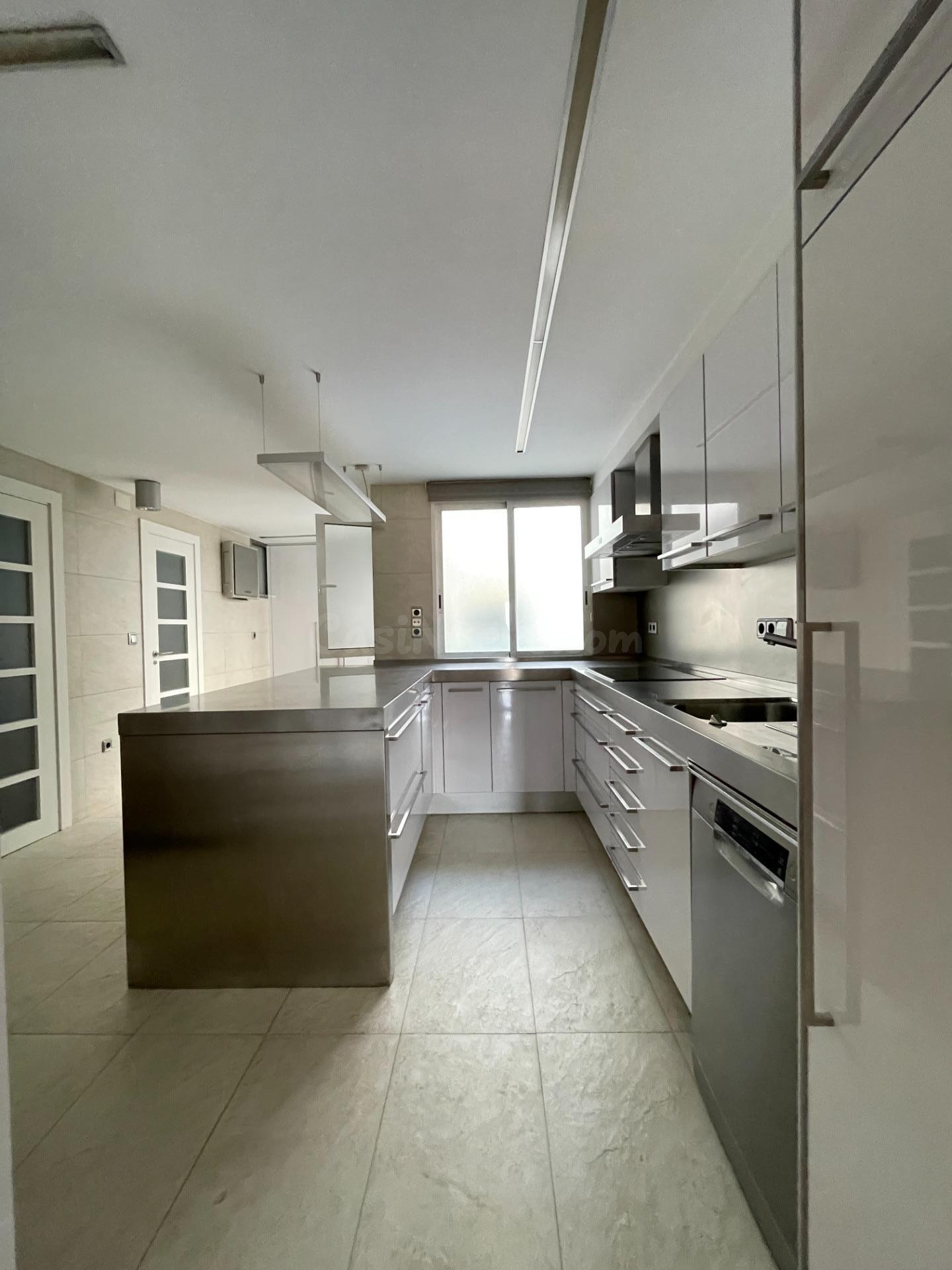 ESTUPENDO PISO EN AV PRIMO DE RIVERA. Centro de MURCIA - foto 3