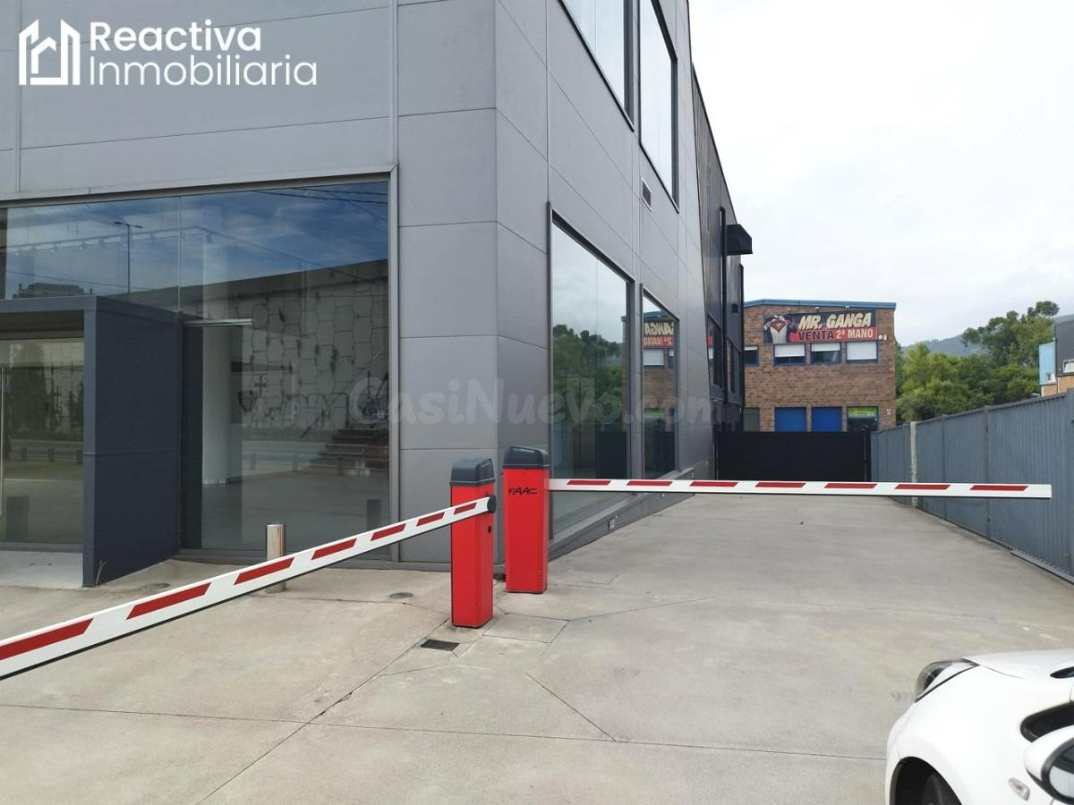 Fantástica nave industrial a la VENTA en Navia - Vigo. - foto 3