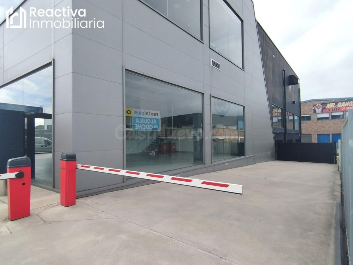 Fantástica nave industrial a la VENTA en Navia - Vigo. - foto 4