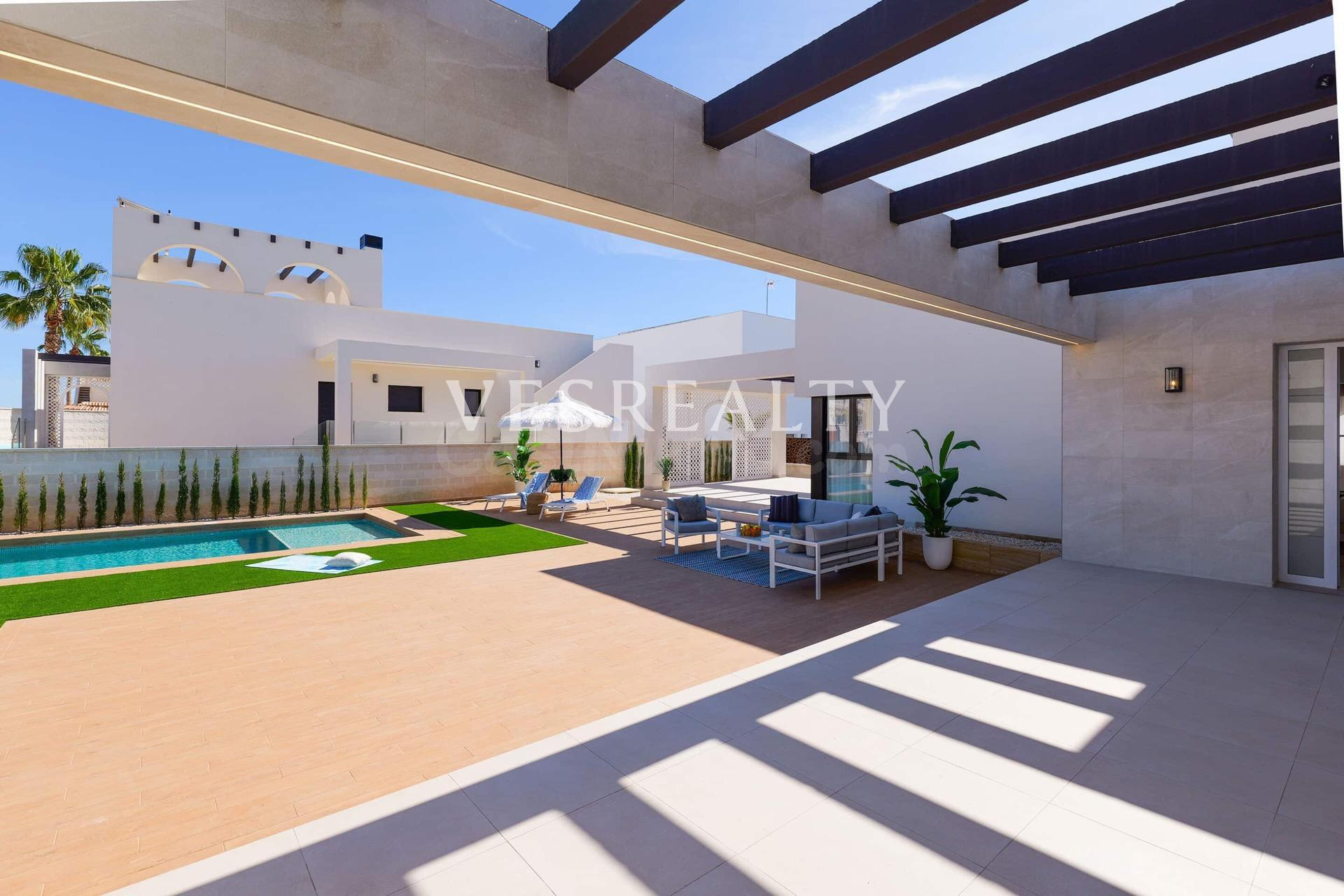 Descubre Villa de Lujo en Quesada - foto 3