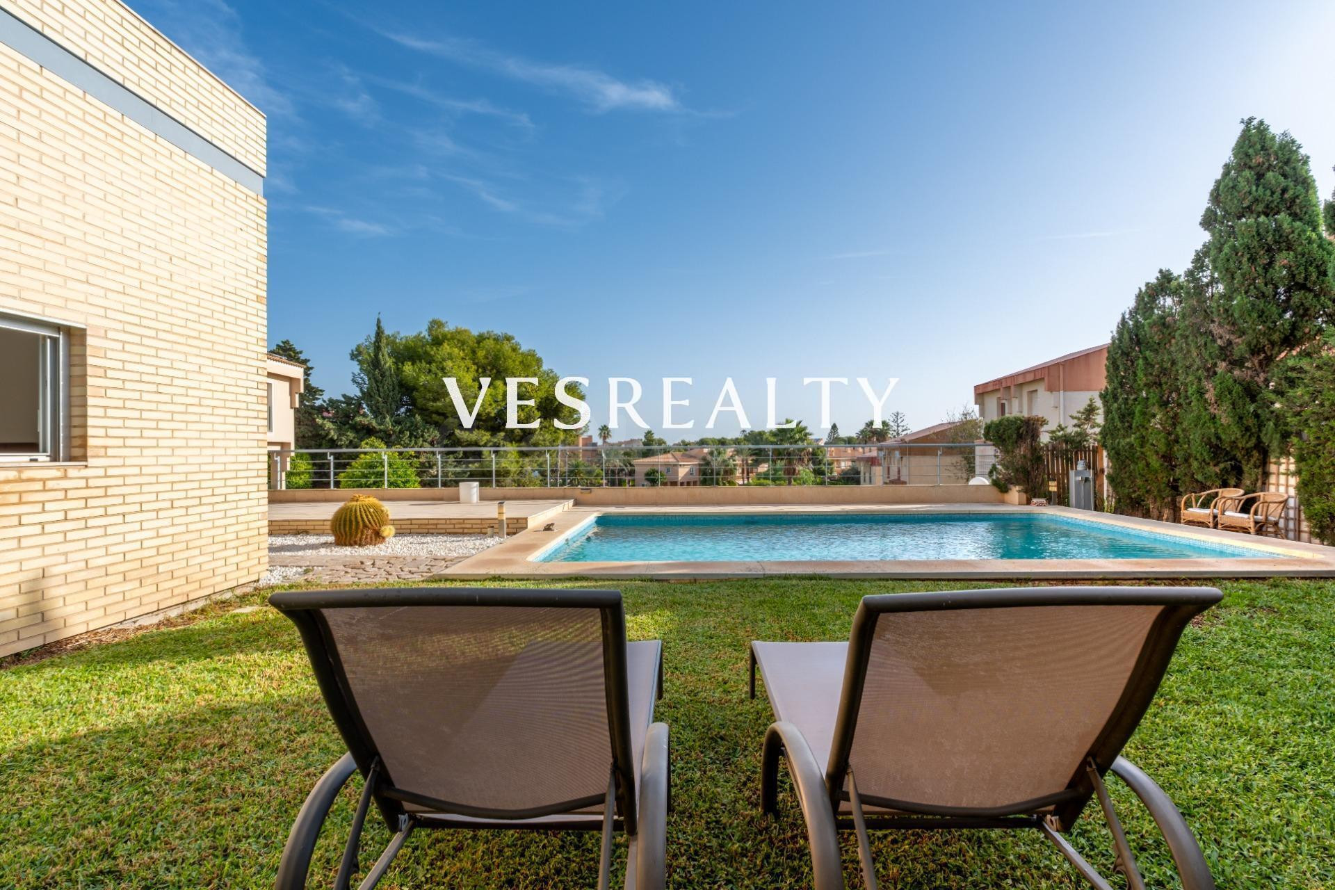 Exclusiva villa independiente en Cabo de las Huertas - foto 4