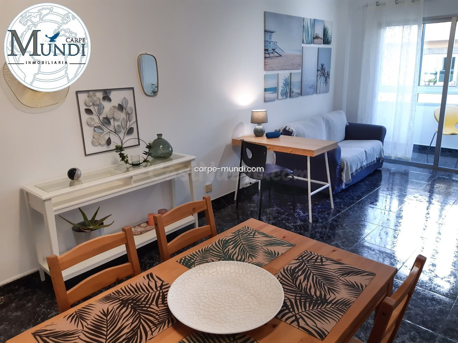 Piso en el centro de Corralejo - foto 2