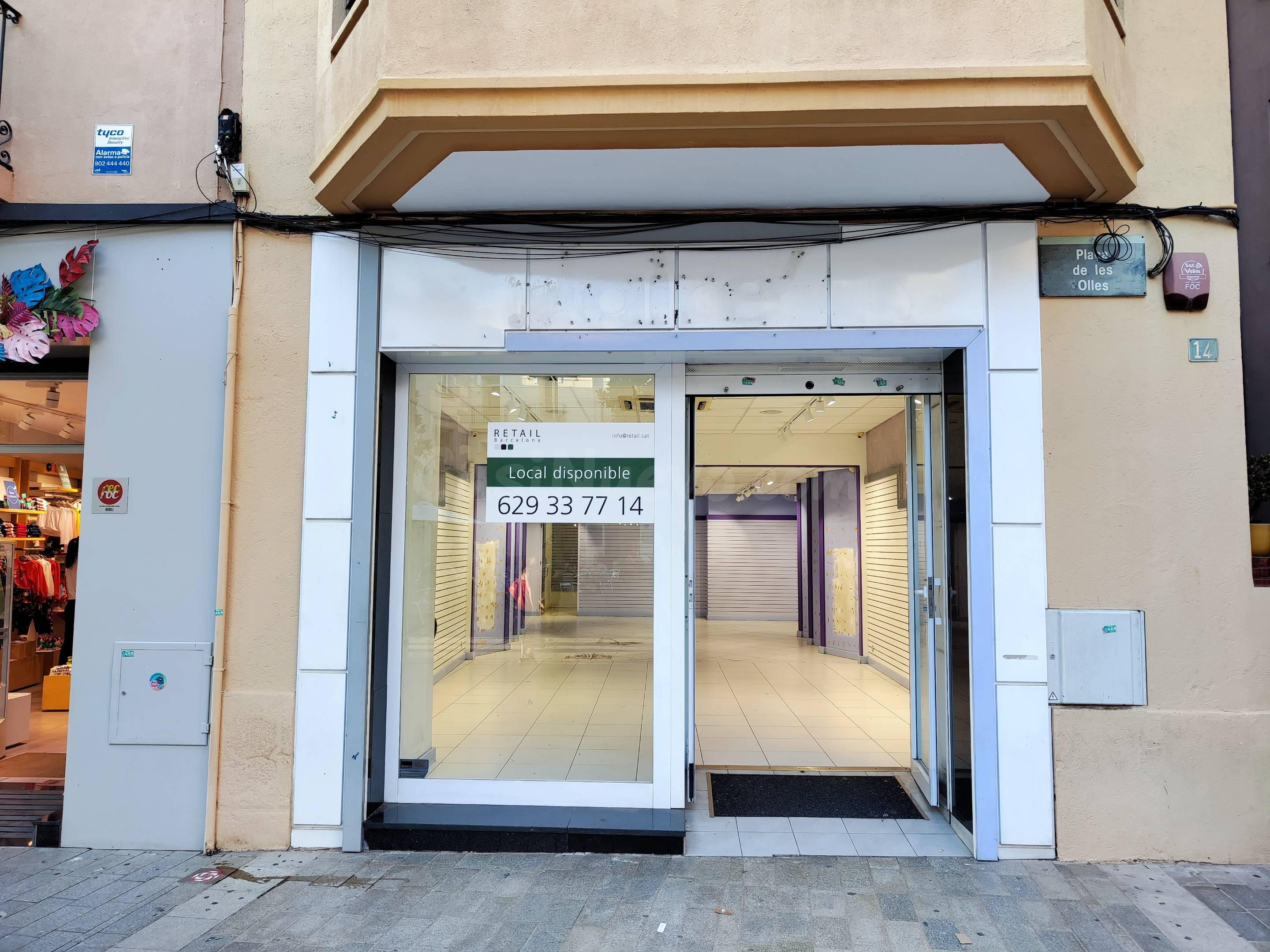 Local en Pl de les Olles, 14, Granollers - foto 3