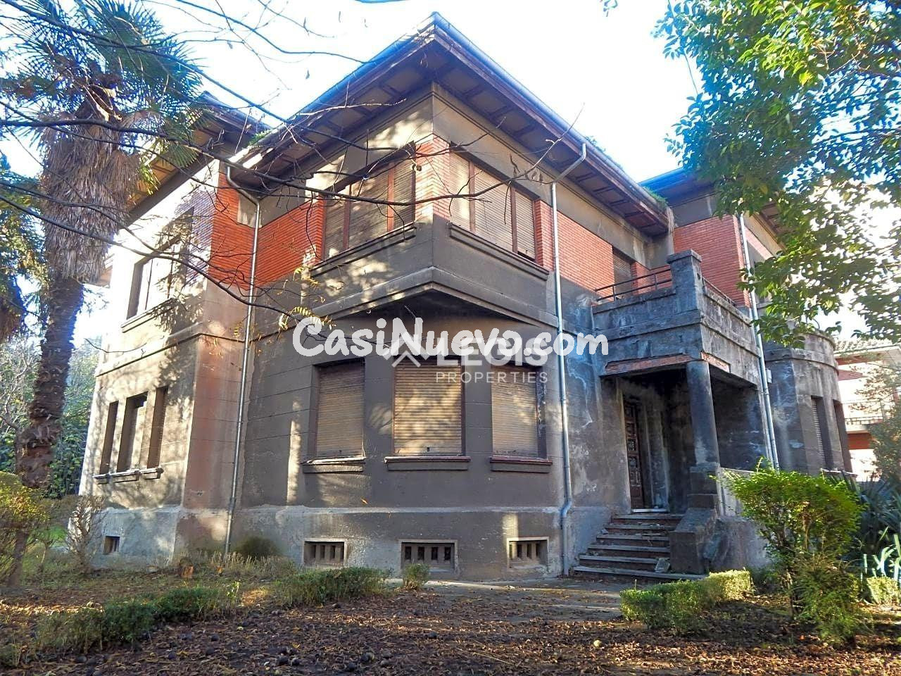 PRECIOSO CHALET EMBLEMÁTICO CON PROPIEDAD PRIVADA EN EL CORA