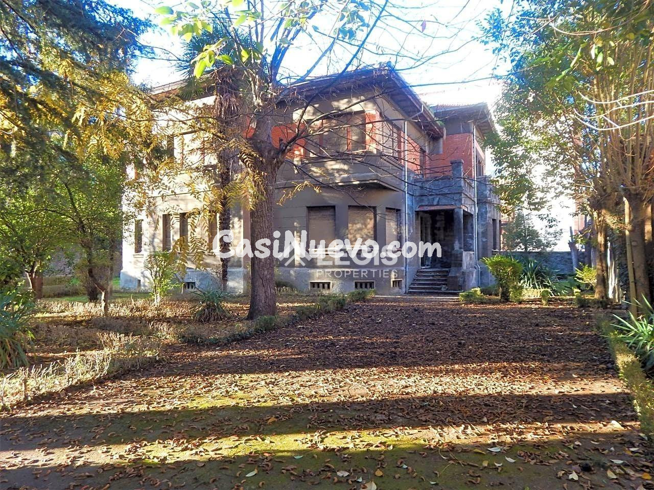 PRECIOSO CHALET EMBLEMÁTICO CON PROPIEDAD PRIVADA EN EL CORA - foto 13