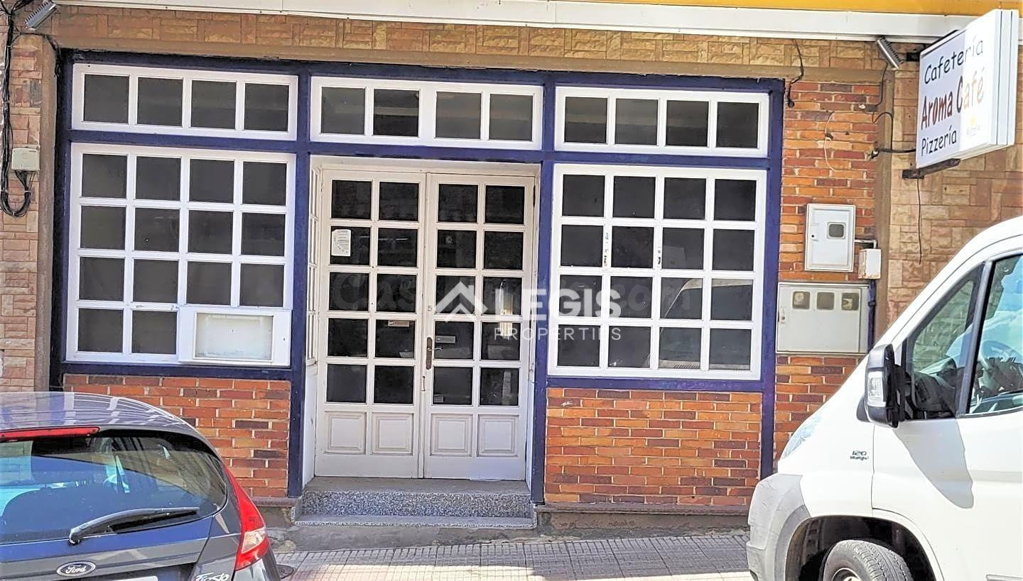 RESTAURANTE EXCLUSIVO TOTALMENTE EQUIPADO EN FOZ — LISTO PAR - foto 2