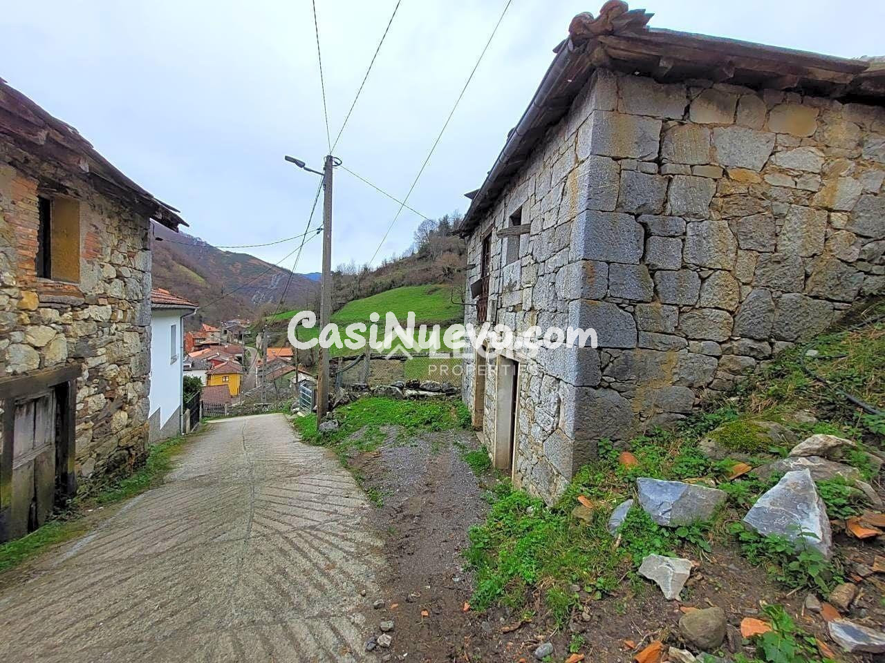 CASA DE PIEDRA PARA REFORMAR EN EL PUEBLO DE RIOALLER, PRINC - foto 14