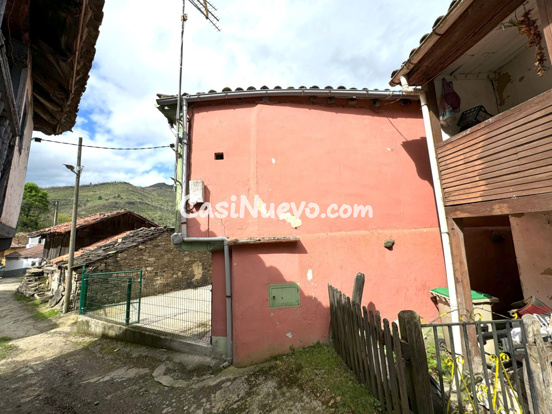 CASA CON GALERIA, ANTOJANA Y ALMACÉN - foto 38