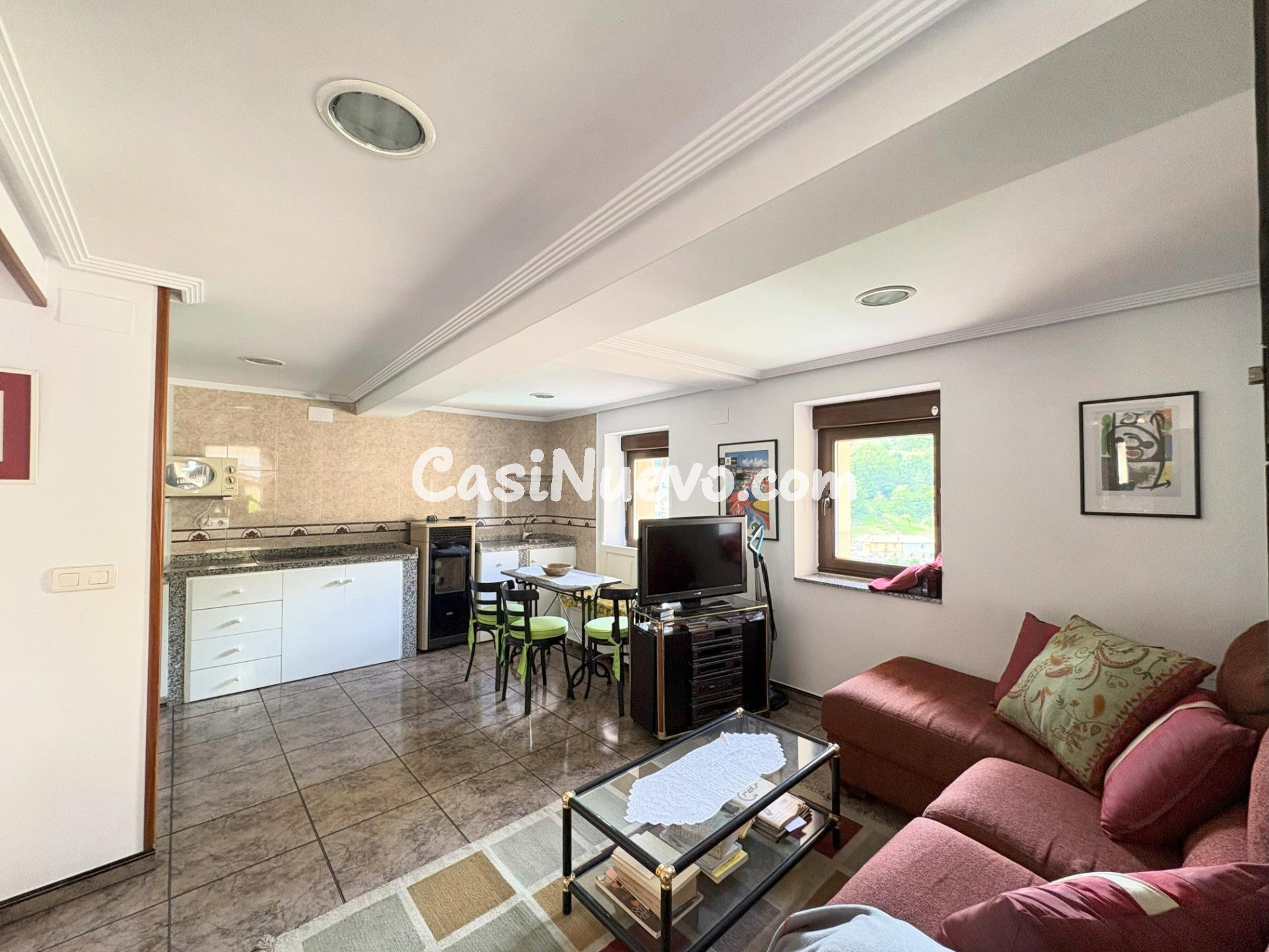 CASA DE DOS PLANTAS, 3 habitaciones Y 2 BAÑOS, CON ALMACÉN Y - foto 4