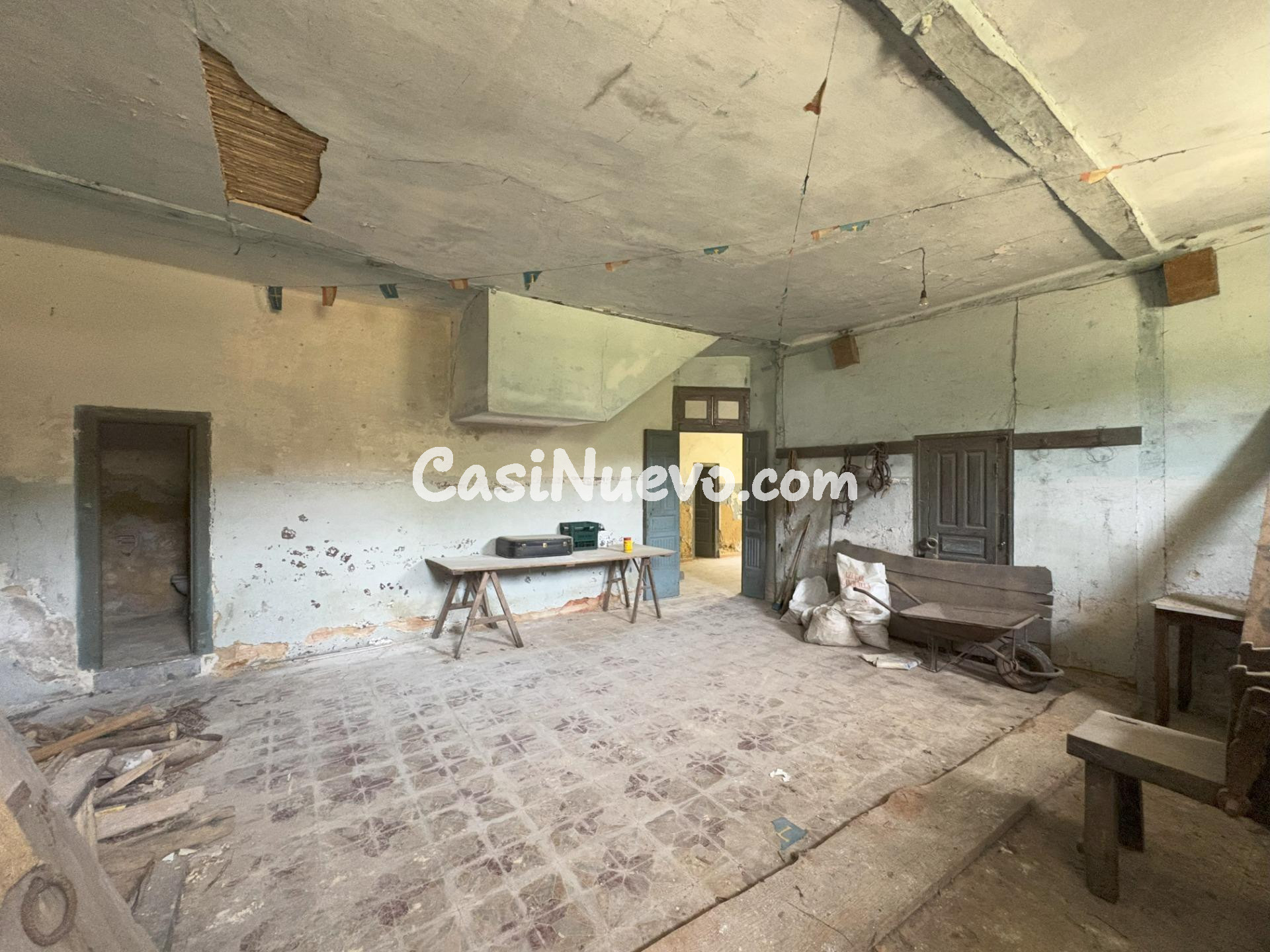 CASA INDEPENDIENTE CON 12 habitaciones, 4 BAÑOS Y 750 METROS - foto 12