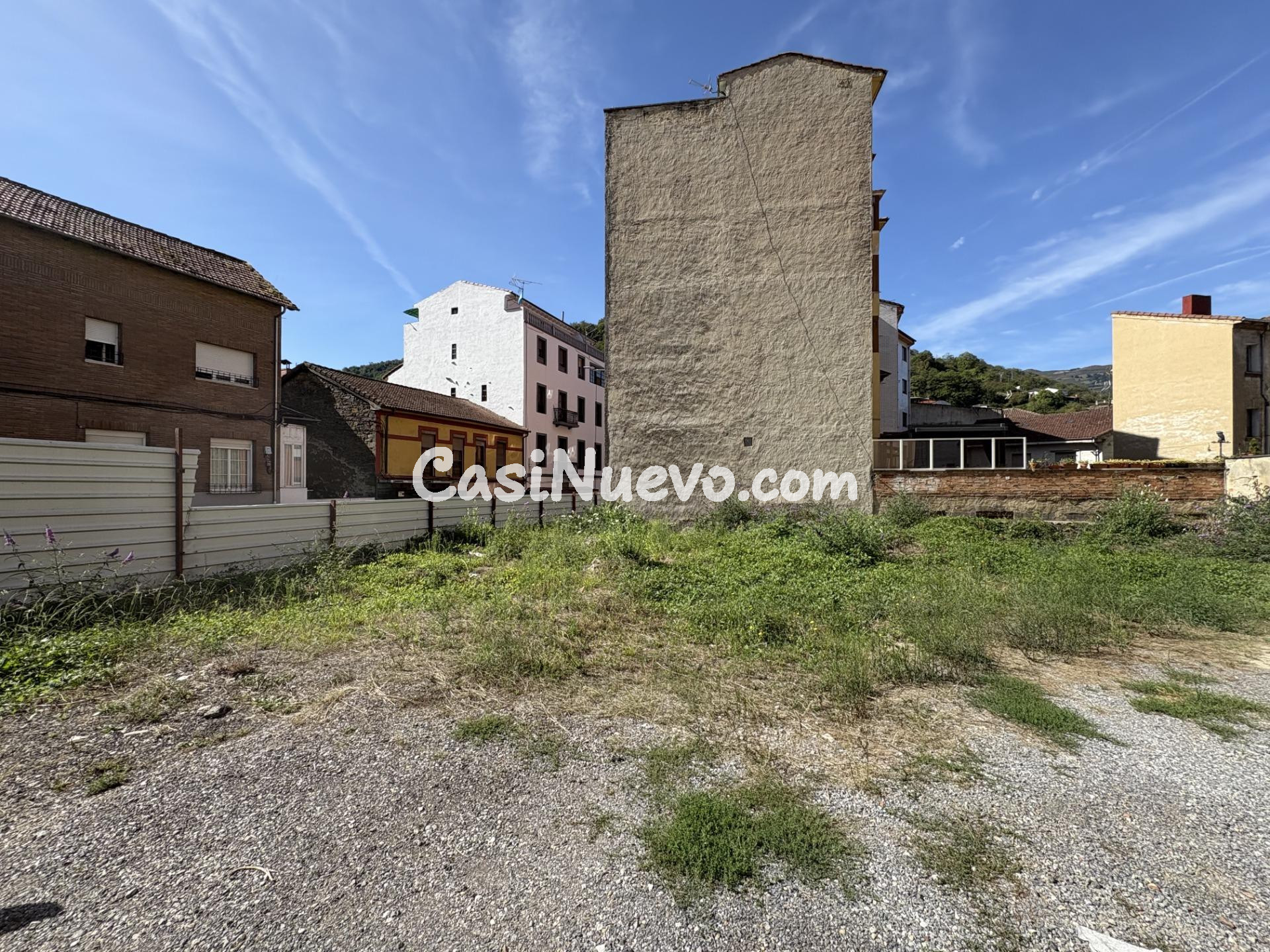 SOLAR URBANO EN EL CENTRO DE MOREDA DE ALLER – UNA OPORTUNID - foto 3