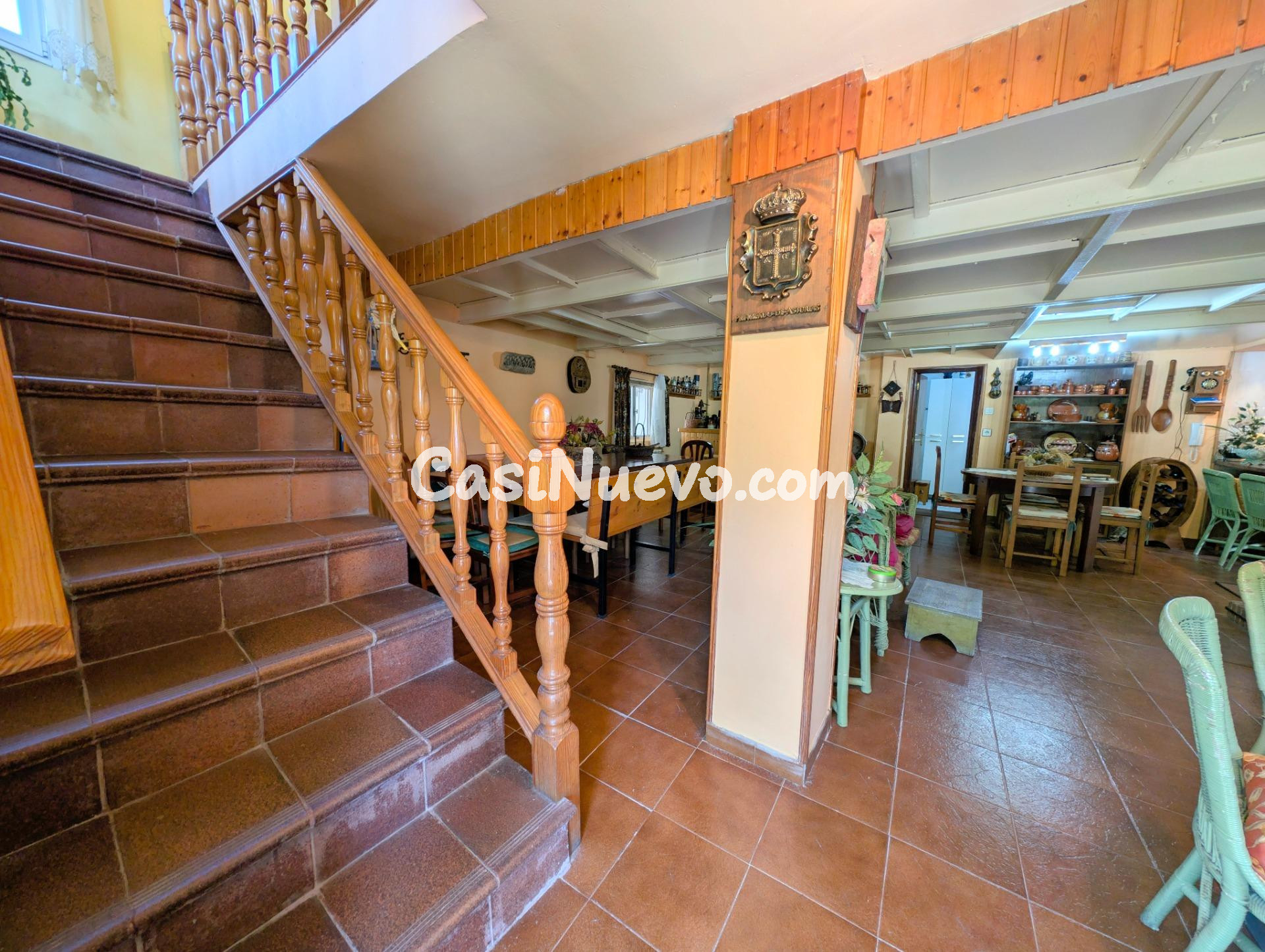 CASA DE 3 PLANTAS CON JARDIN, PARCELA URBANA Y GARAJE. EN LL - foto 10