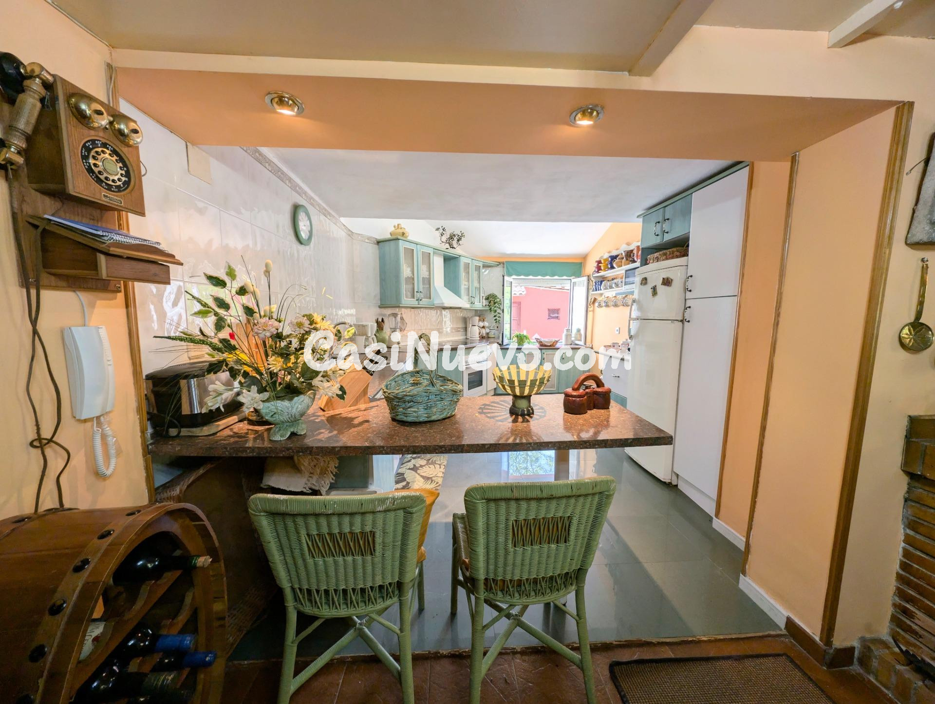 CASA DE 3 PLANTAS CON JARDIN, PARCELA URBANA Y GARAJE. EN LL - foto 18