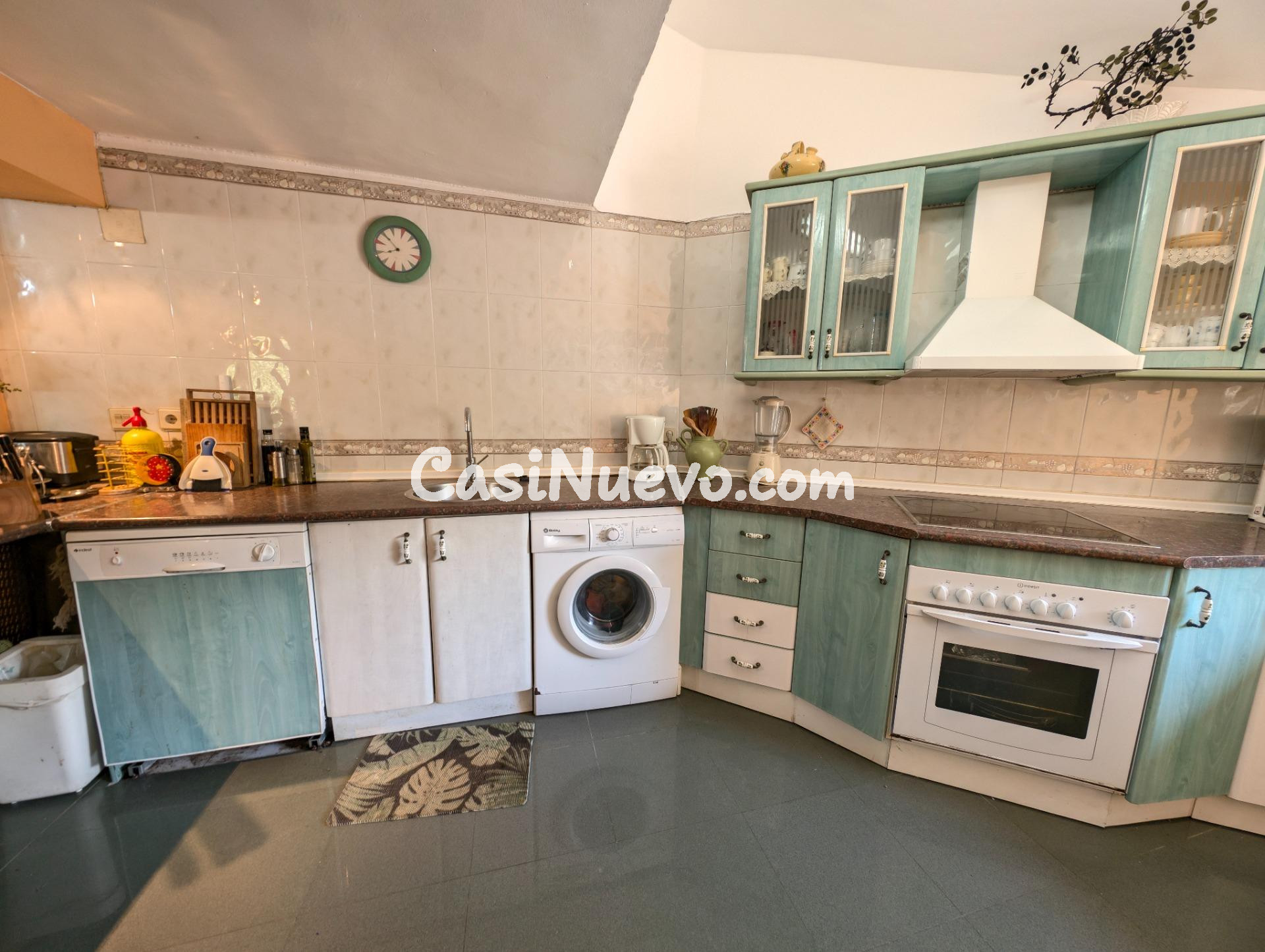 CASA DE 3 PLANTAS CON JARDIN, PARCELA URBANA Y GARAJE. EN LL - foto 20